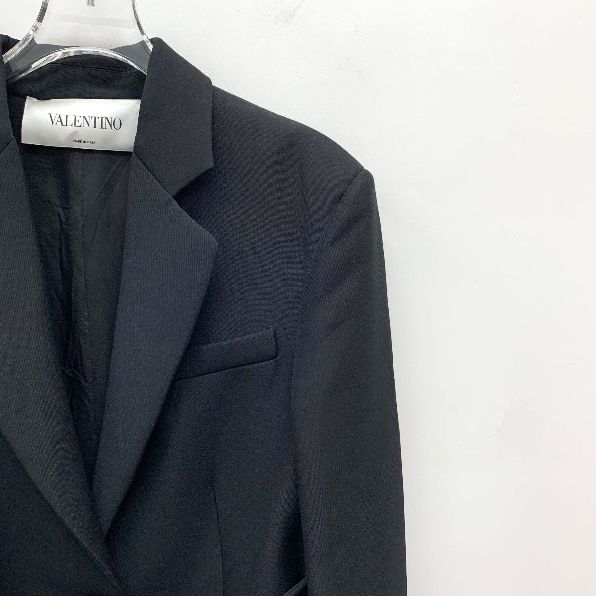 Valentino Valentino Black Jacket L Women Size L / US 10 / IT 46 - 3 Thumbnail