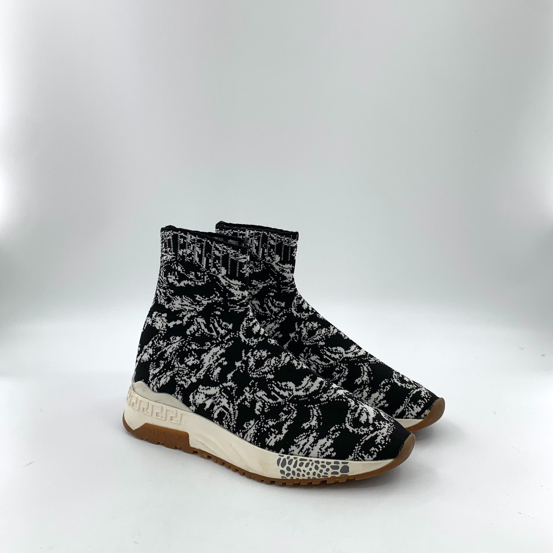 Versace Versace Casual Black Hitop Sneakers 41 Men Size US 8.5 / EU 41-42 - 2 Thumbnail