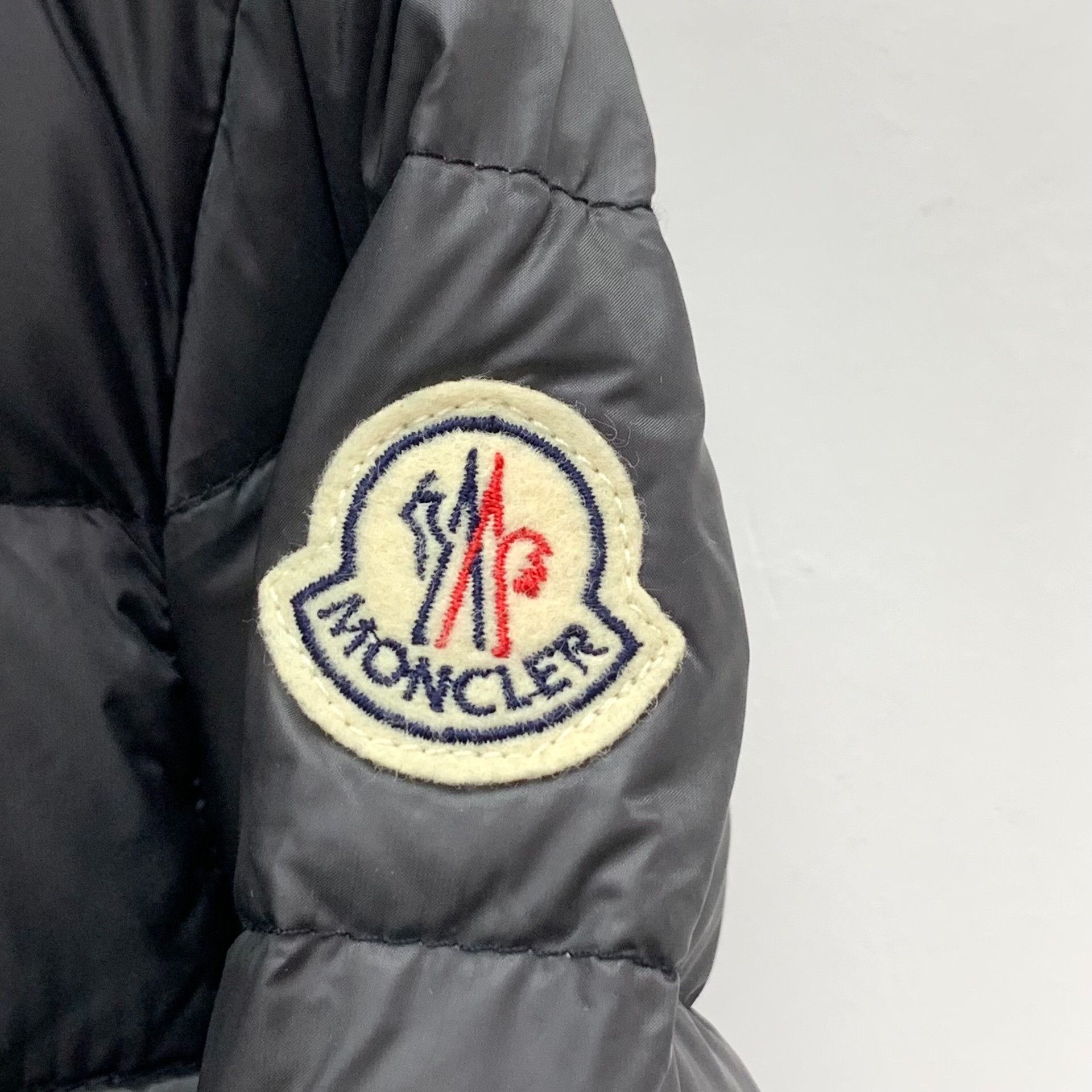 Moncler Moncler Black Down Jacket M Women Size M / US 6-8 / IT 42-44 - 5 Thumbnail
