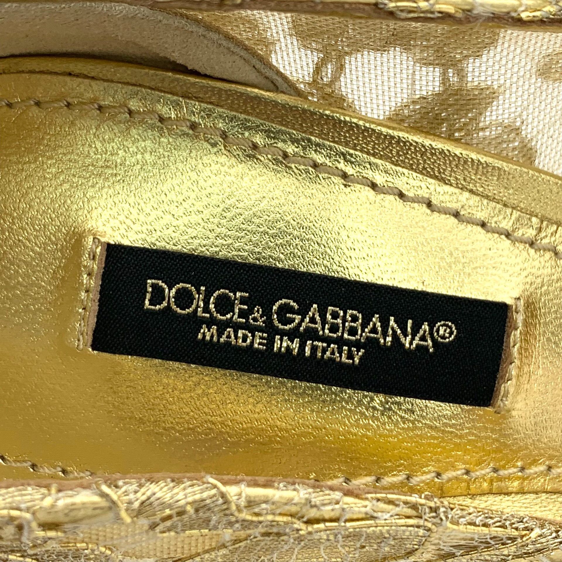 Dolce & Gabbana Dolce & Gabbana Gold Lowtop Sneakers 35 Women Size US 5 / IT 35 - 7 Thumbnail