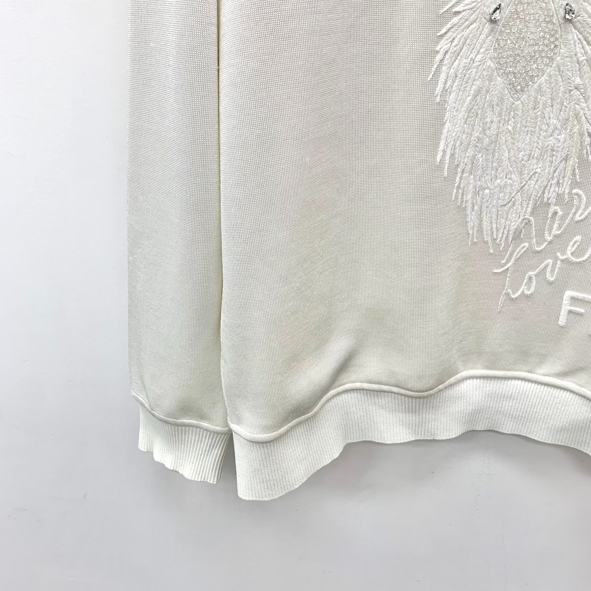 Fendi Fendi Embroidered White Hoodie L Women Size L / US 10 / IT 46 - 4 Thumbnail