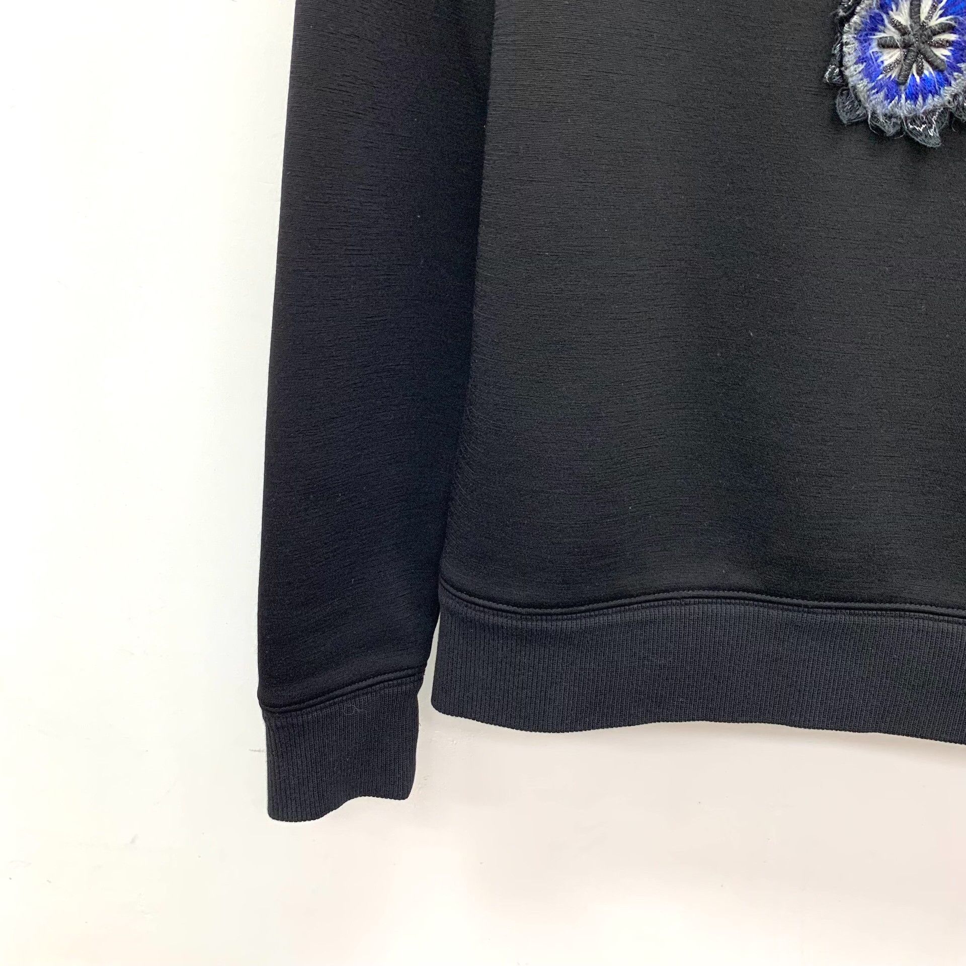 Chanel Chanel Floral Embroidered Black Hoodie XS Women Size XS / US 0-2 / IT 36-38 - 4 Thumbnail