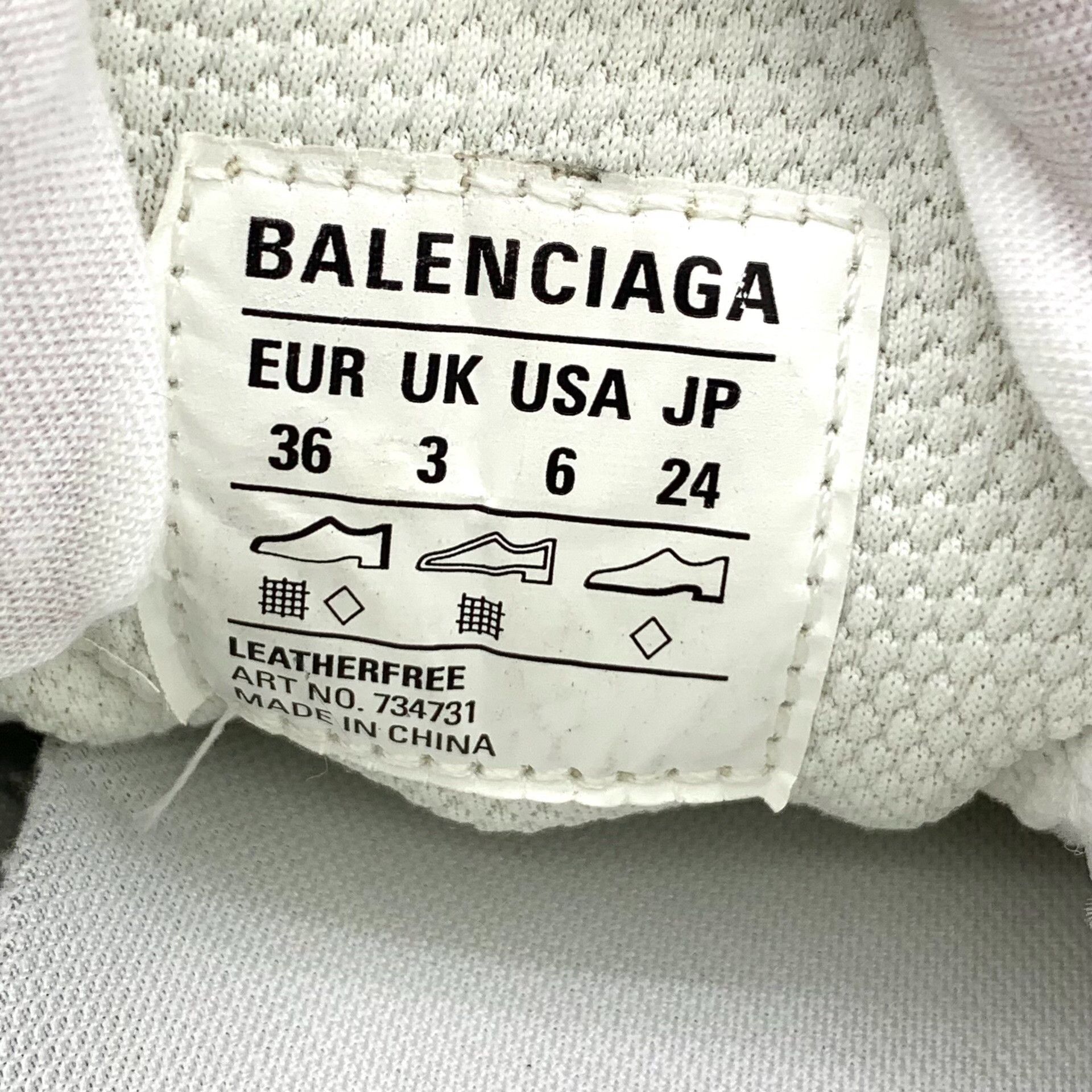 Balenciaga Balenciaga White Lowtop Sneakers XXXL Women Size US 8 / IT 38 - 6 Thumbnail