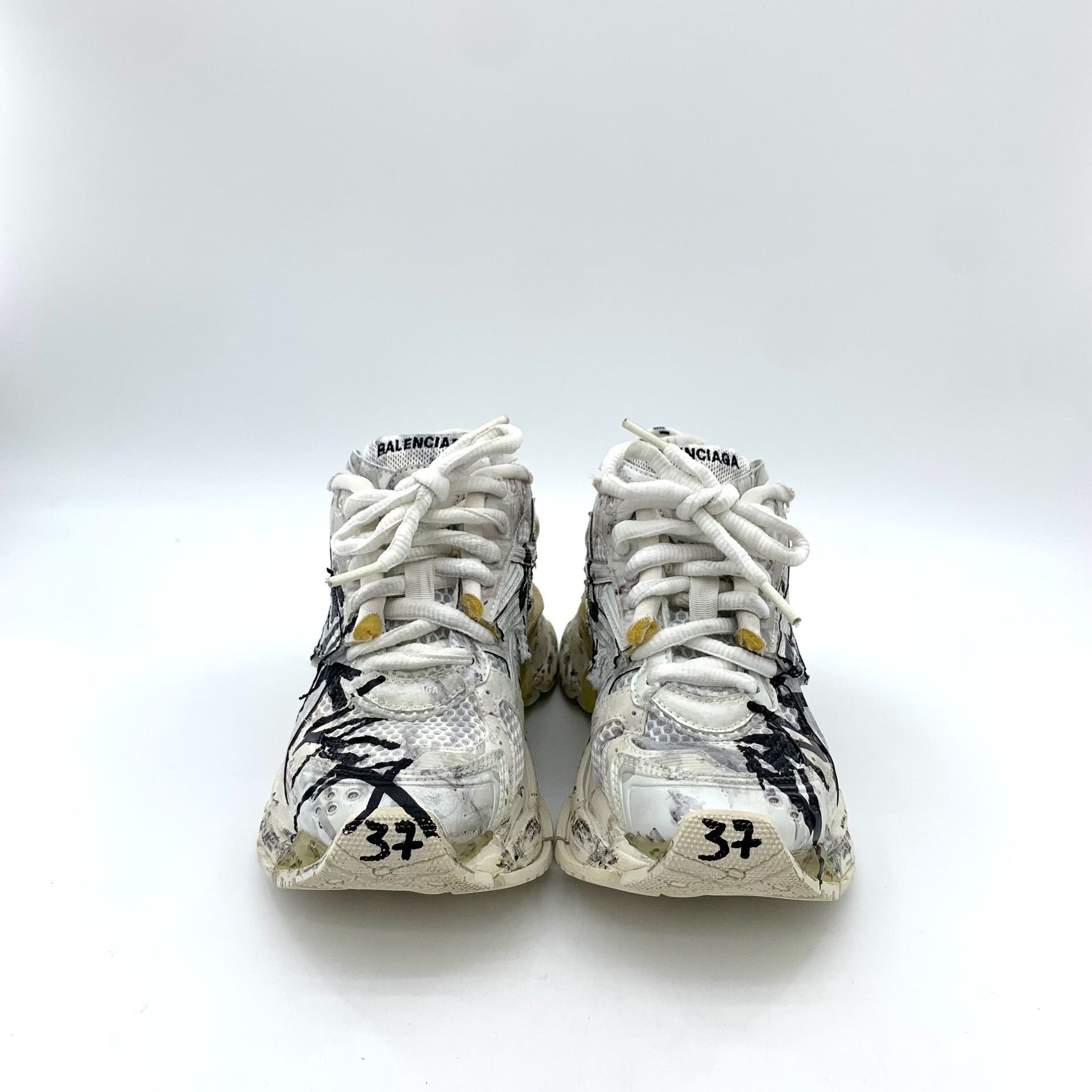 Balenciaga Balenciaga White Lowtop Sneakers 37 Women Size US 6.5 / IT 36.5 - 3 Thumbnail