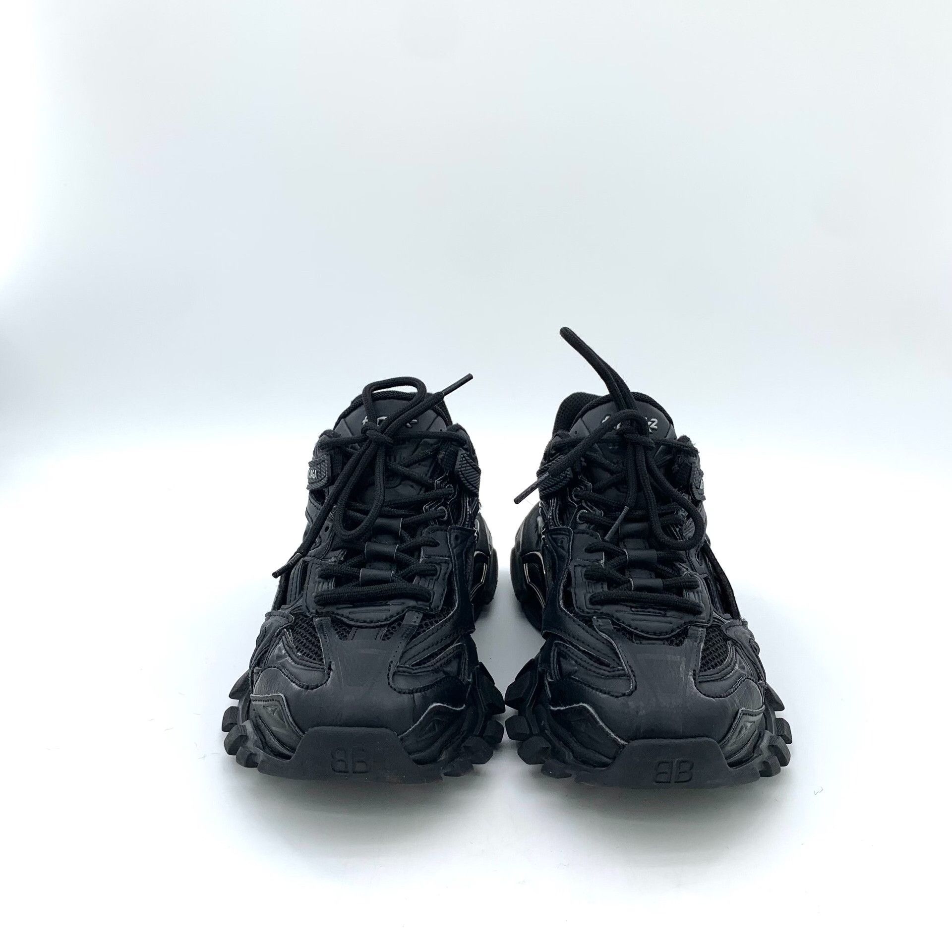 Balenciaga Balenciaga Black Lowtop Sneakers 37 Women Size US 6.5 / IT 36.5 - 3 Thumbnail