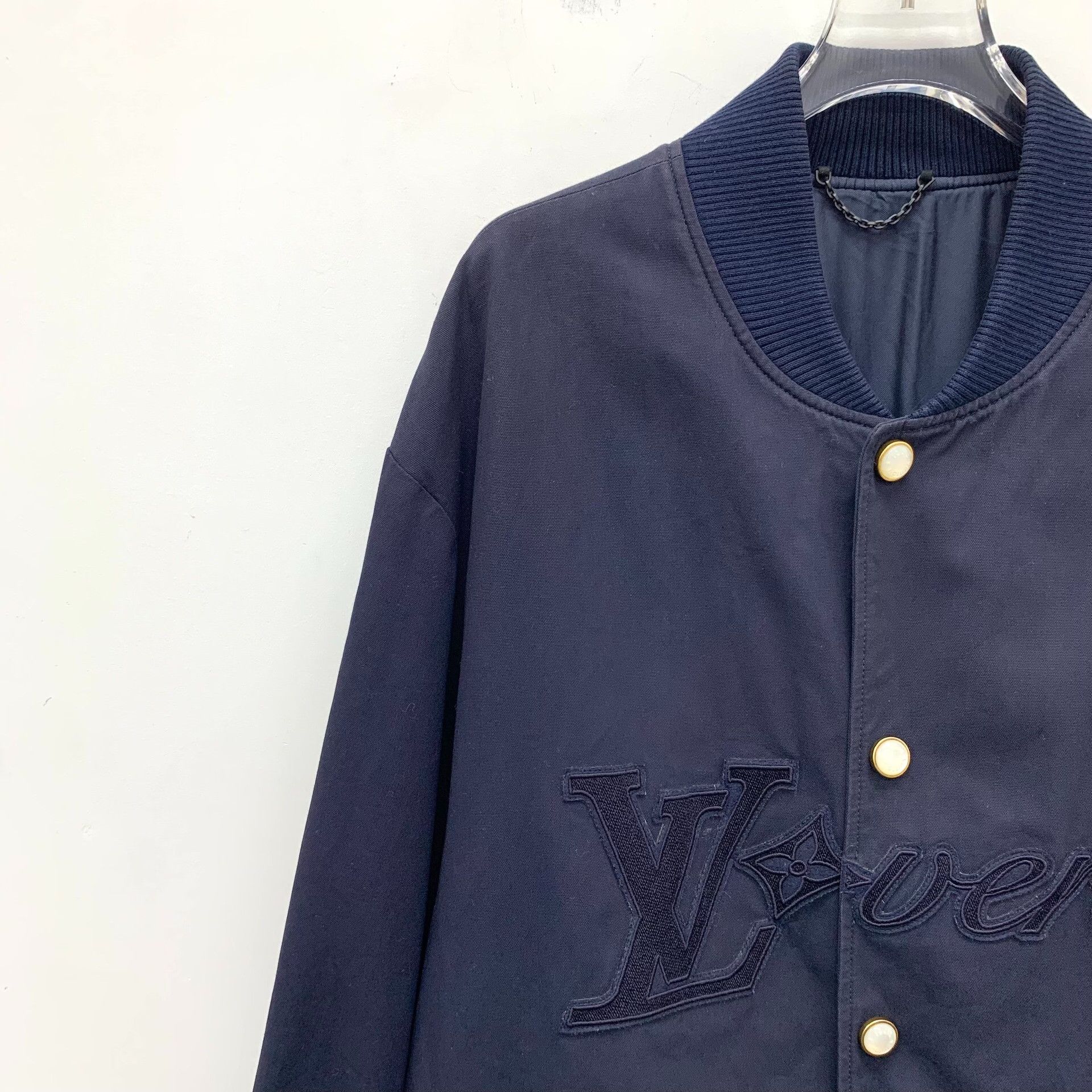 Louis Vuitton Louis Vuitton Blue Long Sleeve Shirt XXL Men Size US XXL / EU 58 / 5 - 3 Thumbnail