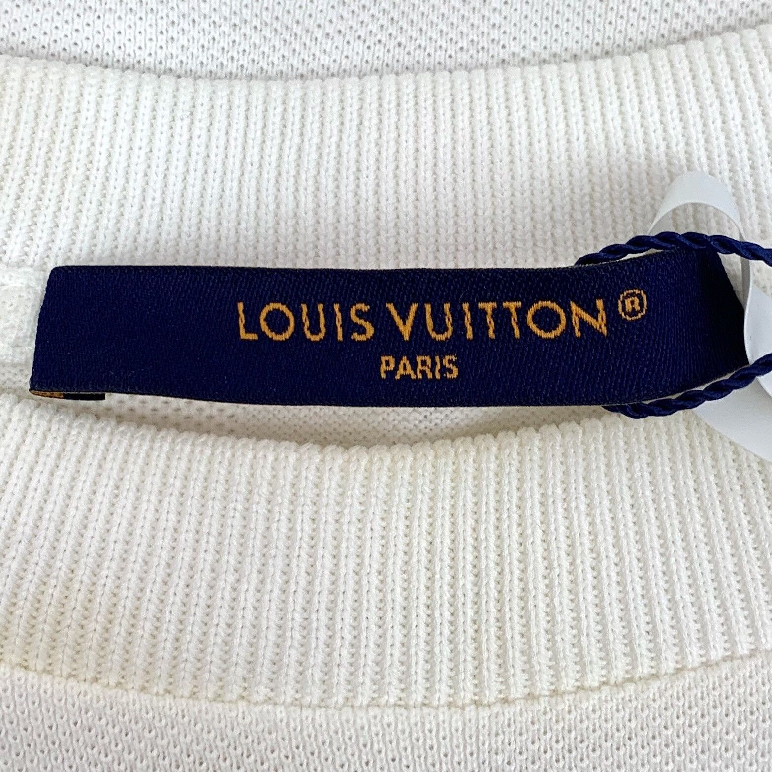 Louis Vuitton Louis Vuitton White T-Shirt XS Women Size XS / US 0-2 / IT 36-38 - 7 Thumbnail