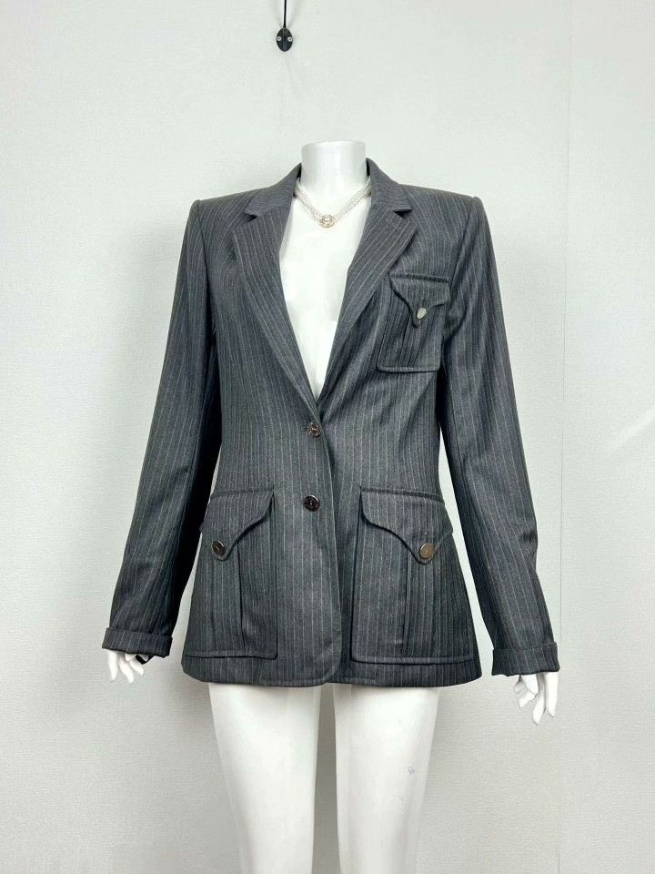 Saint Laurent Paris YSL Gray Pinstripe Wool Blazer Size S / US 4 / IT 40 - 7 Thumbnail