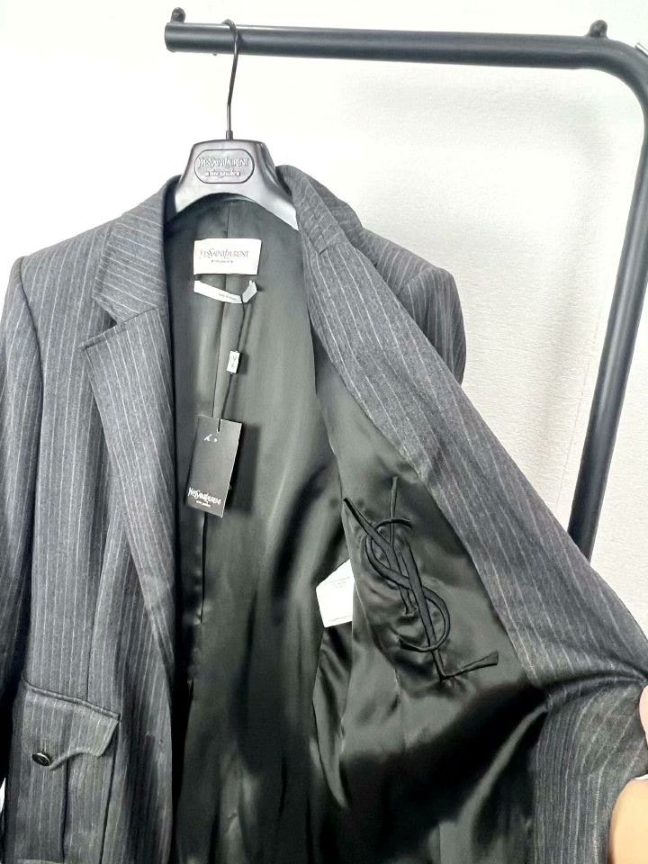 Saint Laurent Paris YSL Gray Pinstripe Wool Blazer Size S / US 4 / IT 40 - 8 Thumbnail