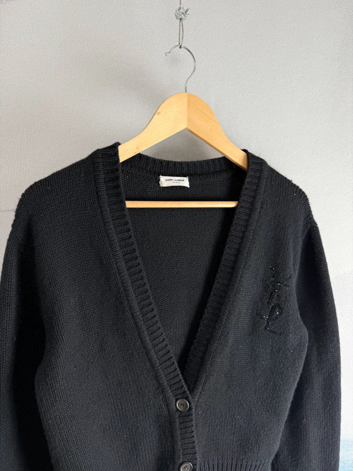 Saint Laurent Paris Saint Laurent Black Sequin Logo Cardigan Size XS / US 0-2 / IT 36-38 - 2 Thumbnail