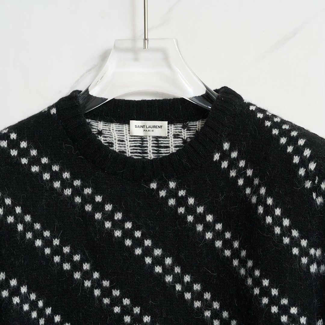 Saint Laurent Paris Saint Laurent Men's Black Zigzag Sweater Size US M / EU 48-50 / 2 - 2 Thumbnail