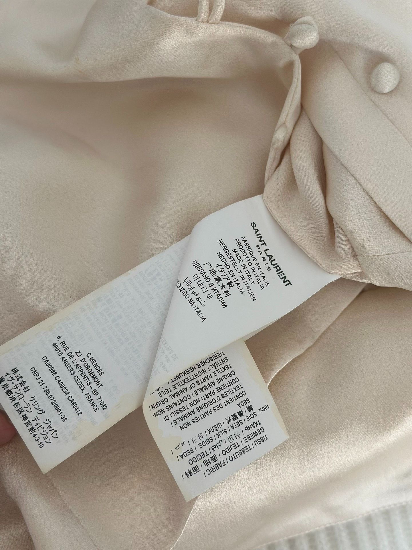 Saint Laurent Paris Saint Laurent Cream Silk V-Neck Blouse Size XXS / US 00 / IT 34 - 5 Thumbnail