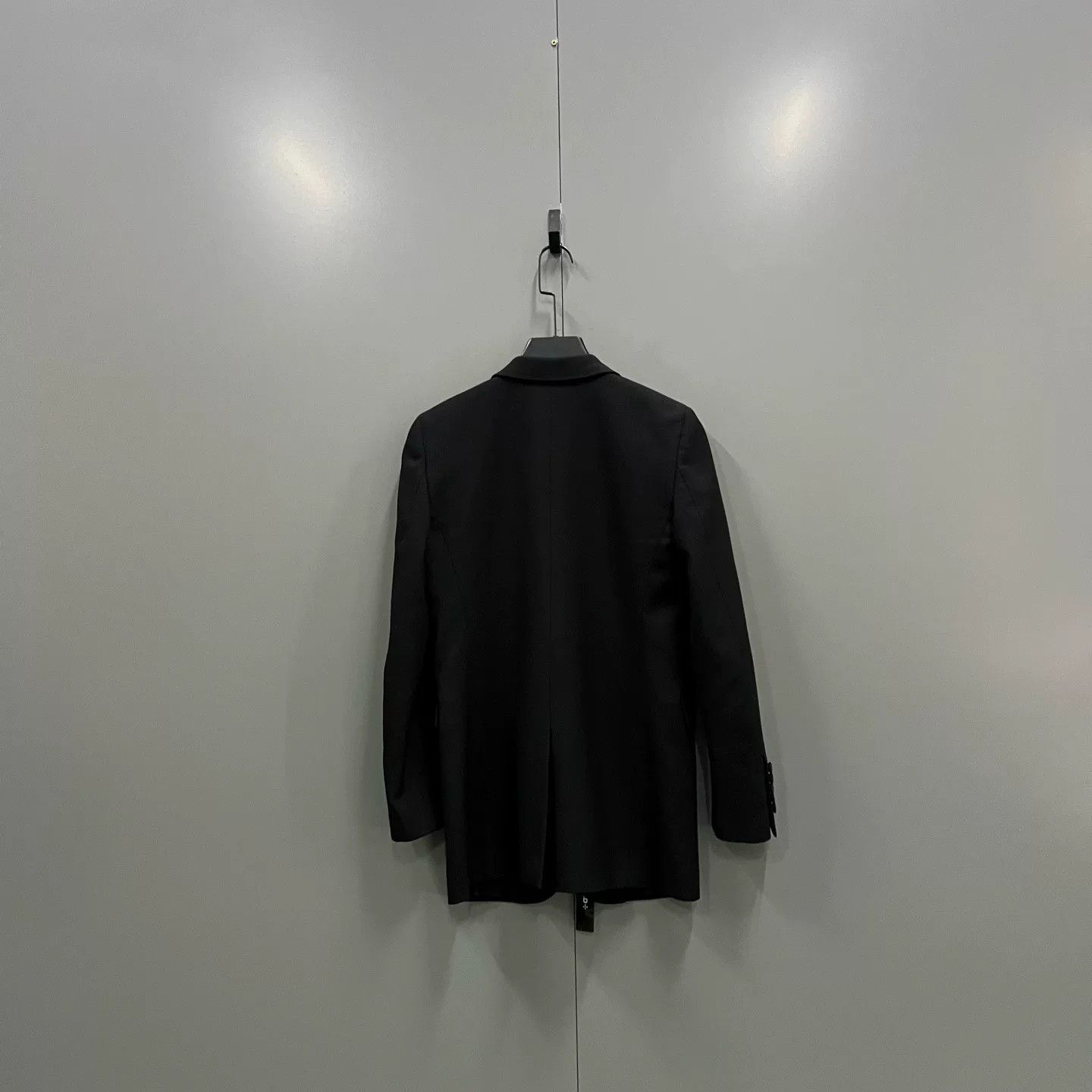 Saint Laurent Paris Saint Laurent Black Gold Thread Lapel Blazer Size US M / EU 48-50 / 2 - 2 Thumbnail