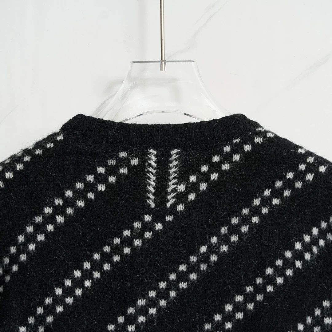 Saint Laurent Paris Saint Laurent Men's Black Zigzag Knit Sweater Size US M / EU 48-50 / 2 - 5 Thumbnail