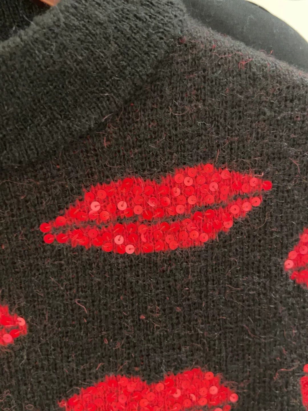 Saint Laurent Paris Saint Laurent Black Sequin Lip Sweater Size S / US 4 / IT 40 - 3 Thumbnail