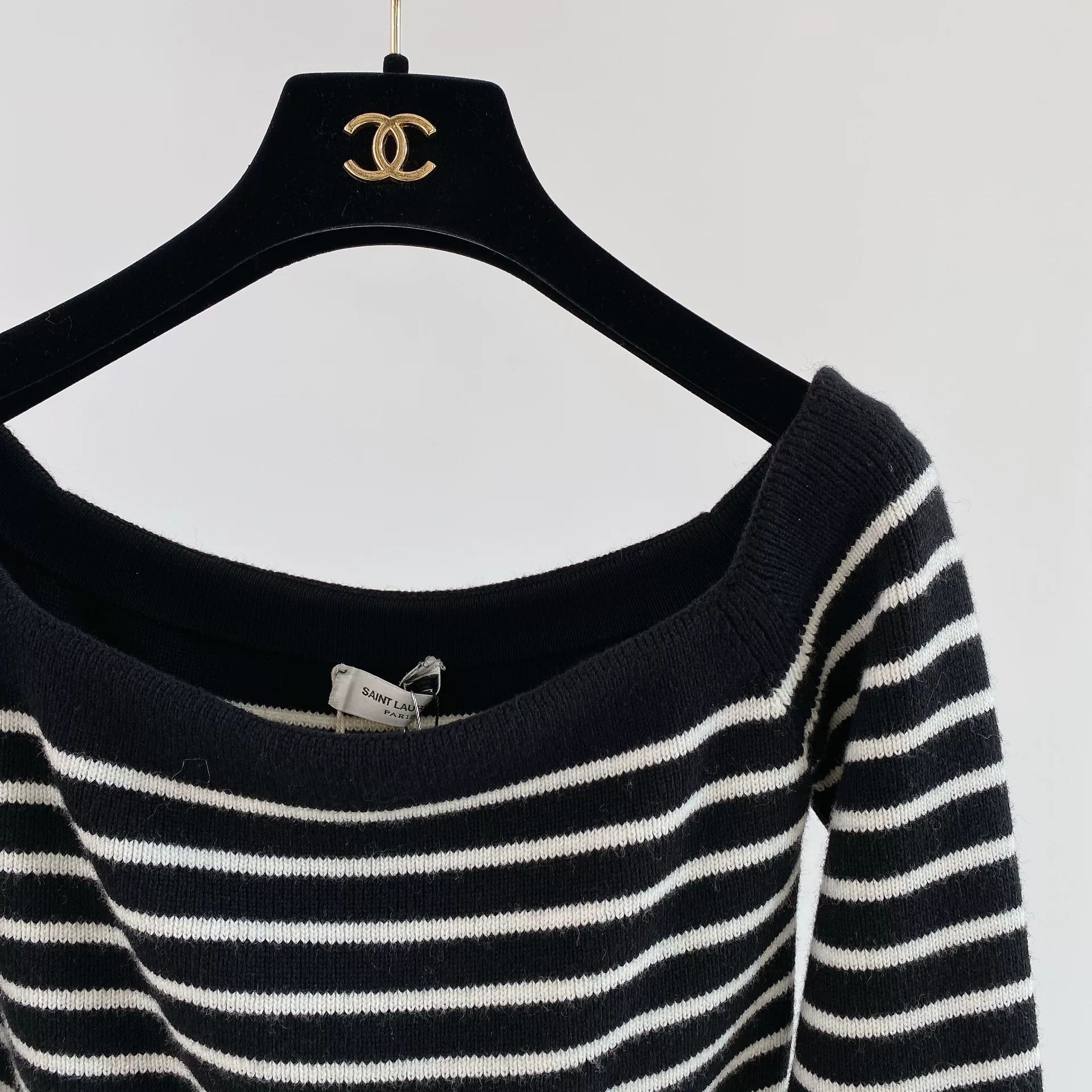 Saint Laurent Paris Saint Laurent Striped Off-Shoulder Crop Sweater Size M / US 6-8 / IT 42-44 - 3 Thumbnail