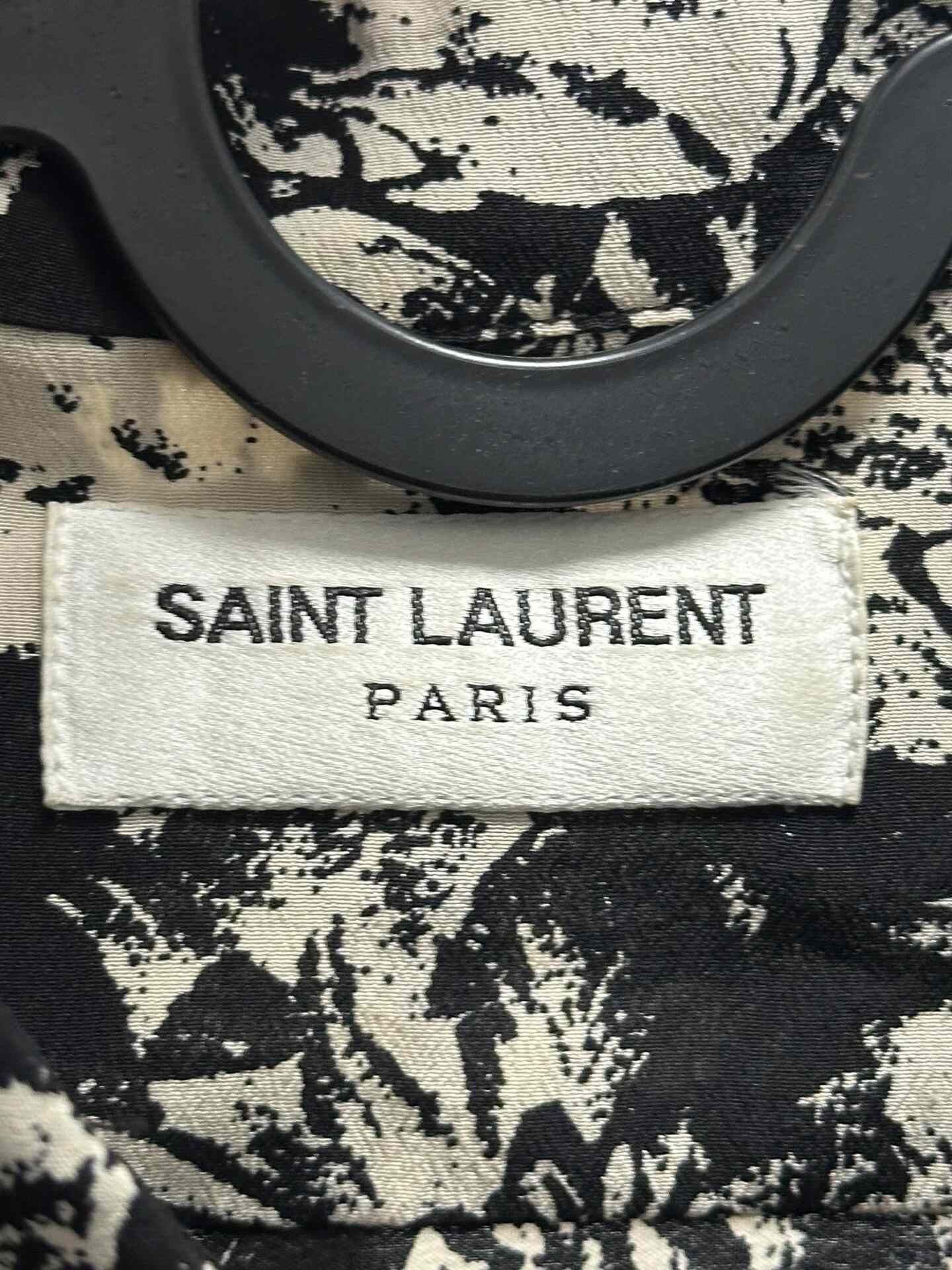 Saint Laurent Paris Saint Laurent Black White Floral Shirt Size US M / EU 48-50 / 2 - 3 Thumbnail