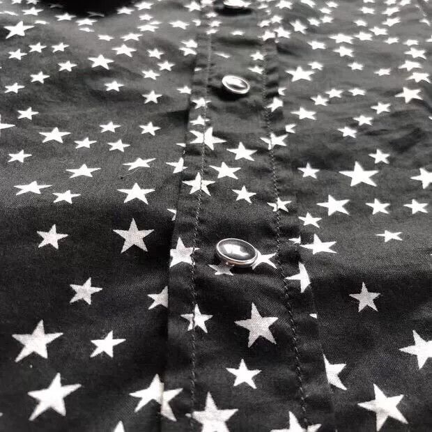 Saint Laurent Paris Saint Laurent Men's Black Star Shirt Size US M / EU 48-50 / 2 - 4 Thumbnail