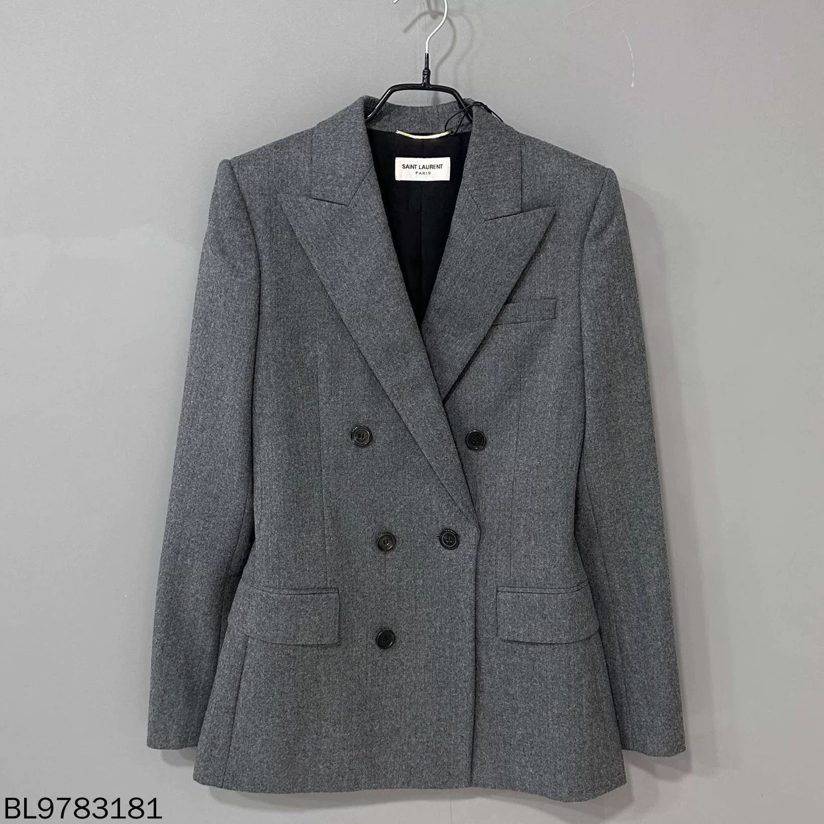 Saint Laurent Paris Saint Laurent Gray Peak Lapel Blazer Size XS / US 0-2 / IT 36-38 - 3 Thumbnail