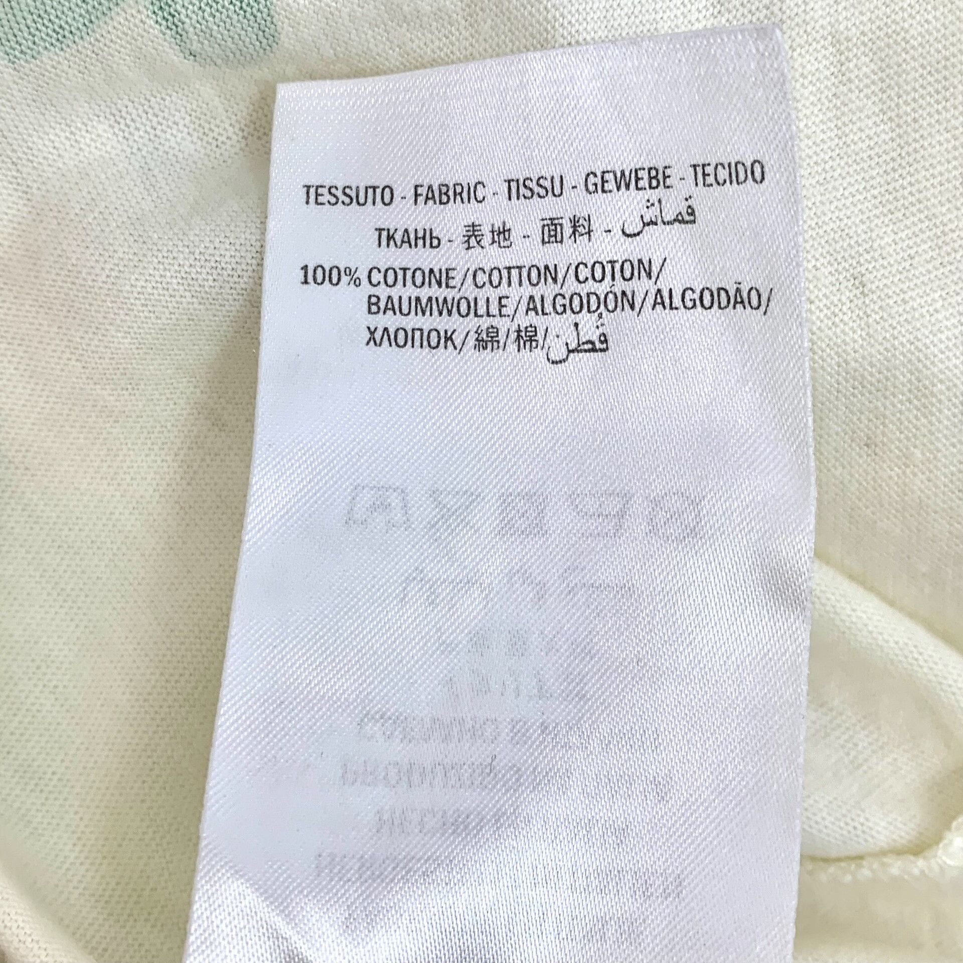 Gucci Gucci Retro Printed White T-Shirt S Women Size S / US 4 / IT 40 - 9 Thumbnail