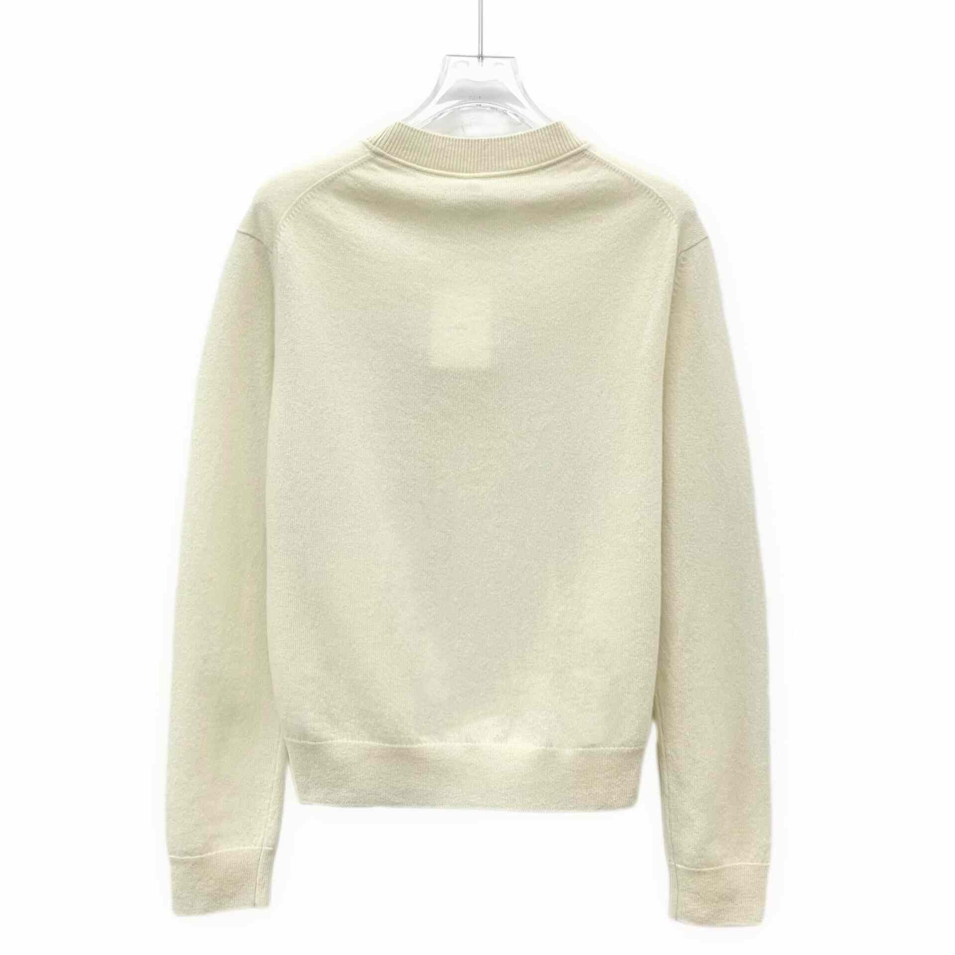 Hermes Hermes Beige Sweater M Women Size M / US 6-8 / IT 42-44 - 2 Thumbnail