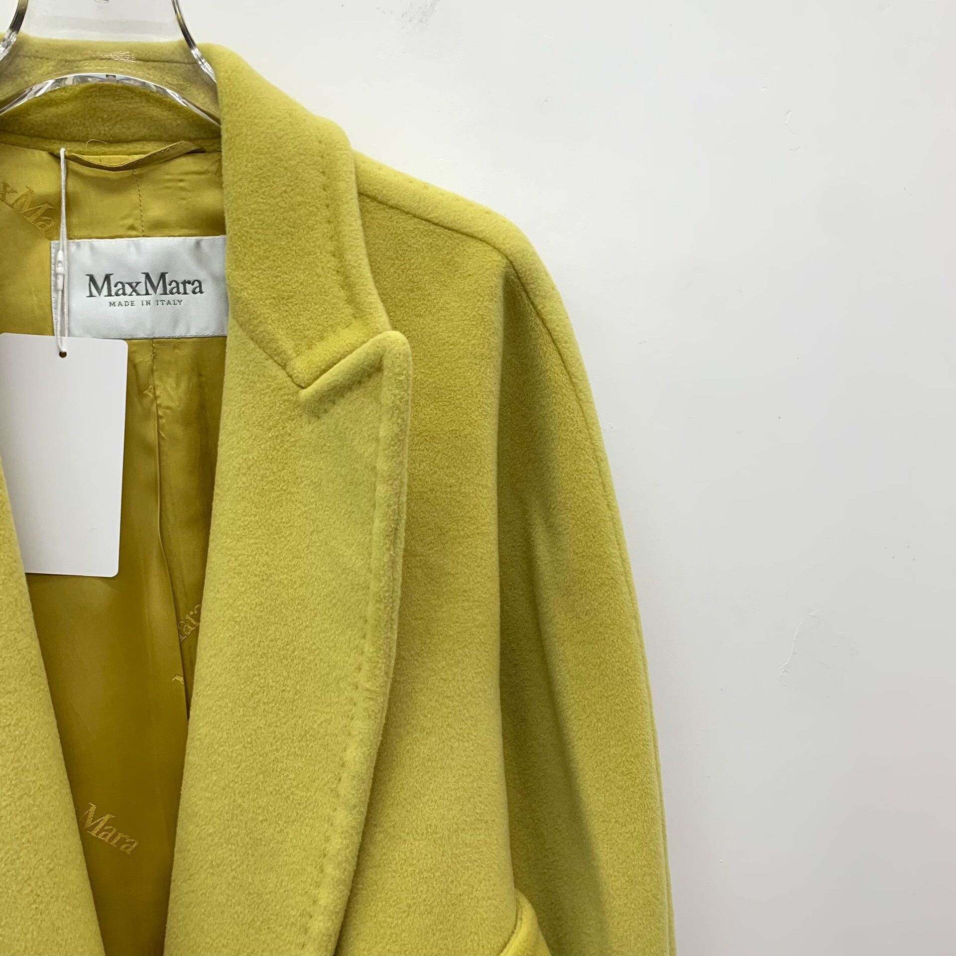 Max Mara Max Mara Wool Yellow Coat M Women Size M / US 6-8 / IT 42-44 - 3 Thumbnail