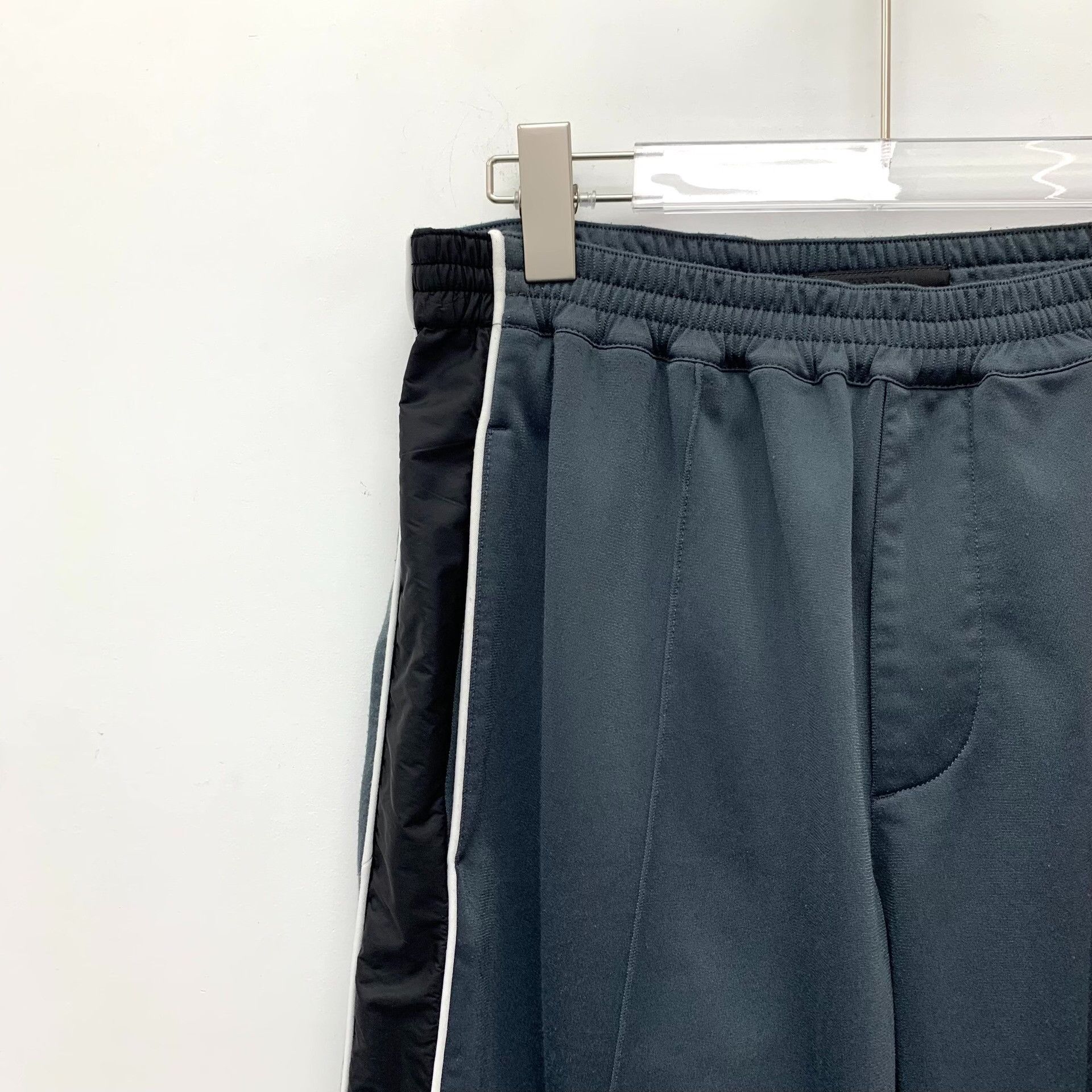 Prada Prada Retro Gray Casual Pants S Men Size US 30 / EU 46 - 3 Thumbnail