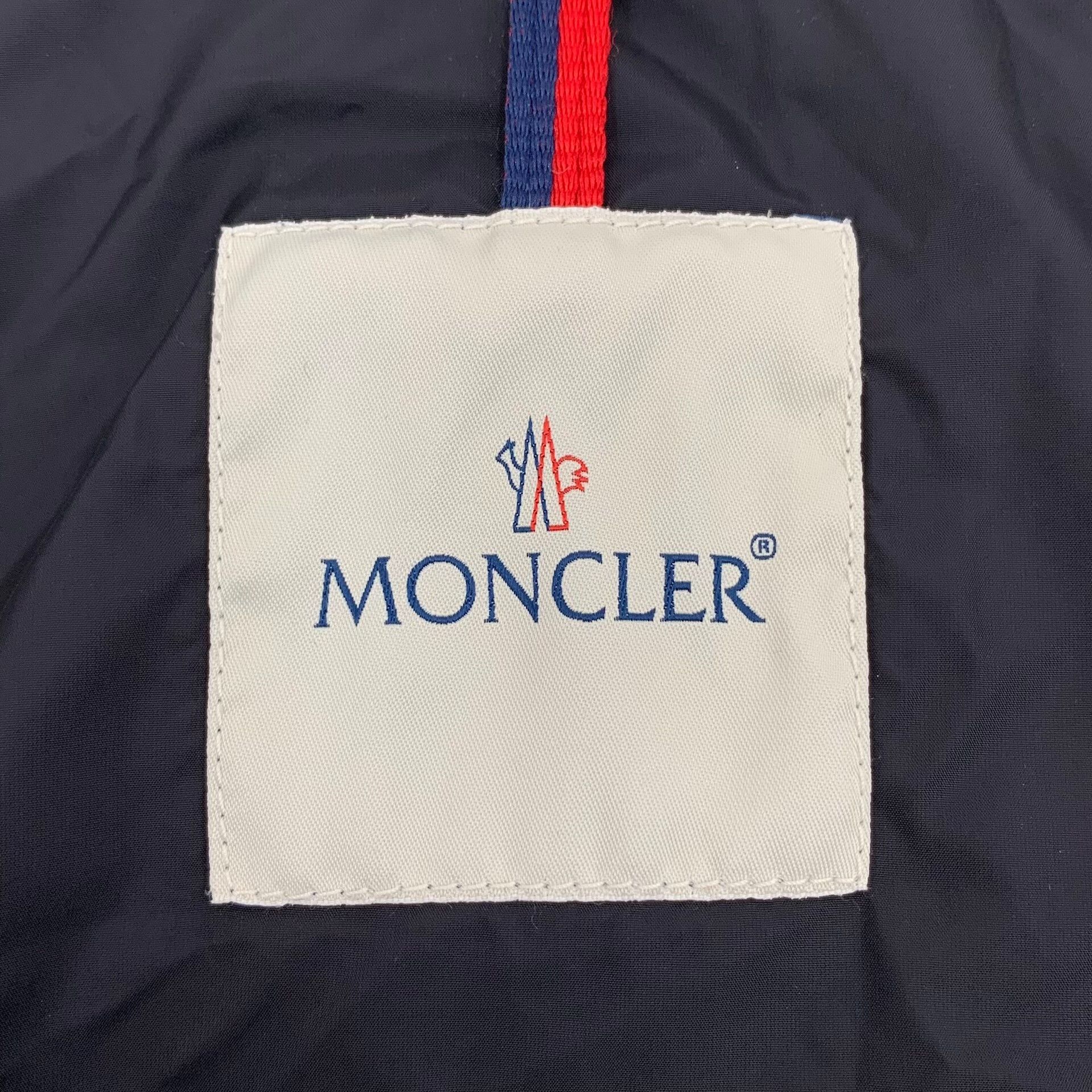 Moncler Moncler Black Down Jacket XS Women Size XS / US 0-2 / IT 36-38 - 6 Thumbnail