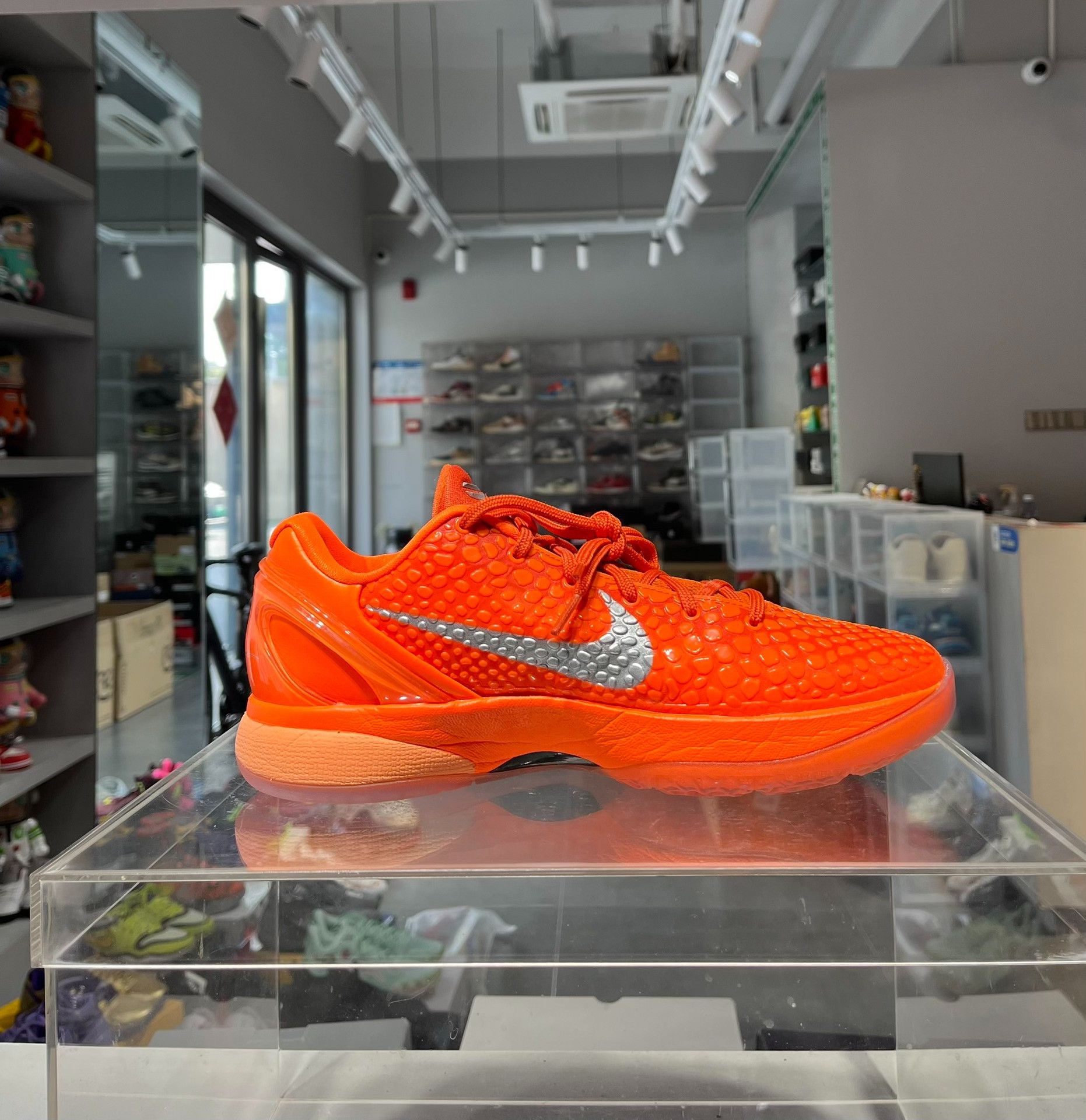 Nike Nike Orange Lowtop Sneakers 42 Men Size US 9 / EU 42 - 6 Thumbnail