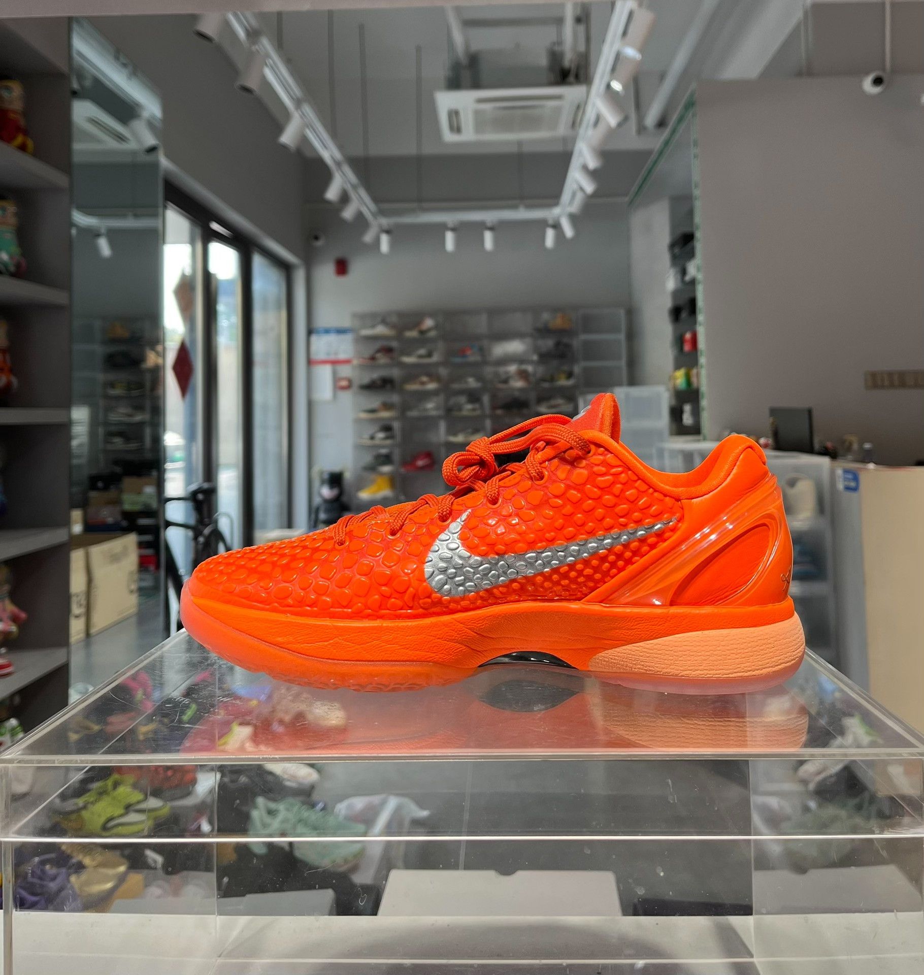 Nike Nike Orange Lowtop Sneakers 42 Men Size US 9 / EU 42 - 3 Thumbnail