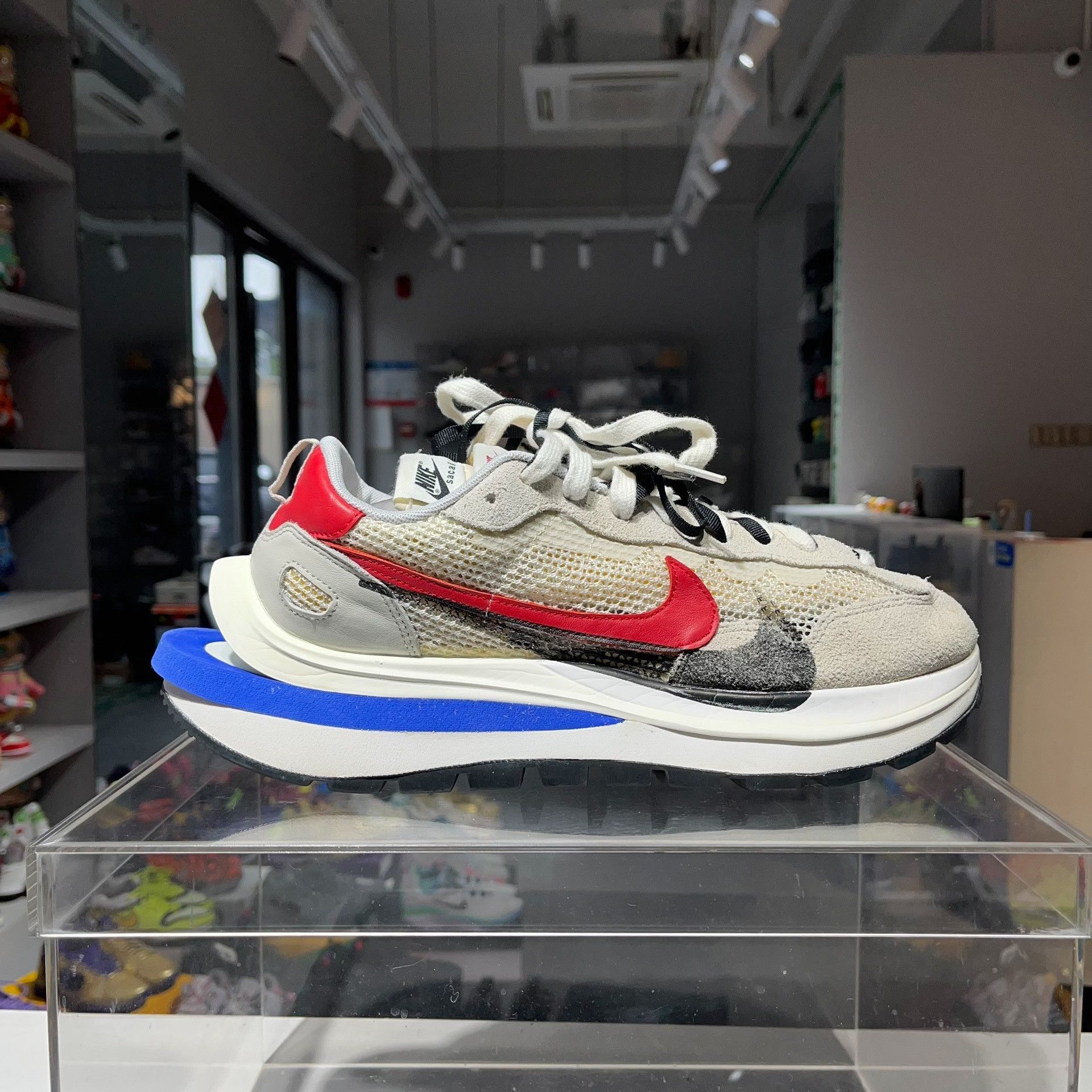Nike Nike SACAI White Lowtop Sneakers 13 Men Size US 13 / EU 46 - 5 Thumbnail