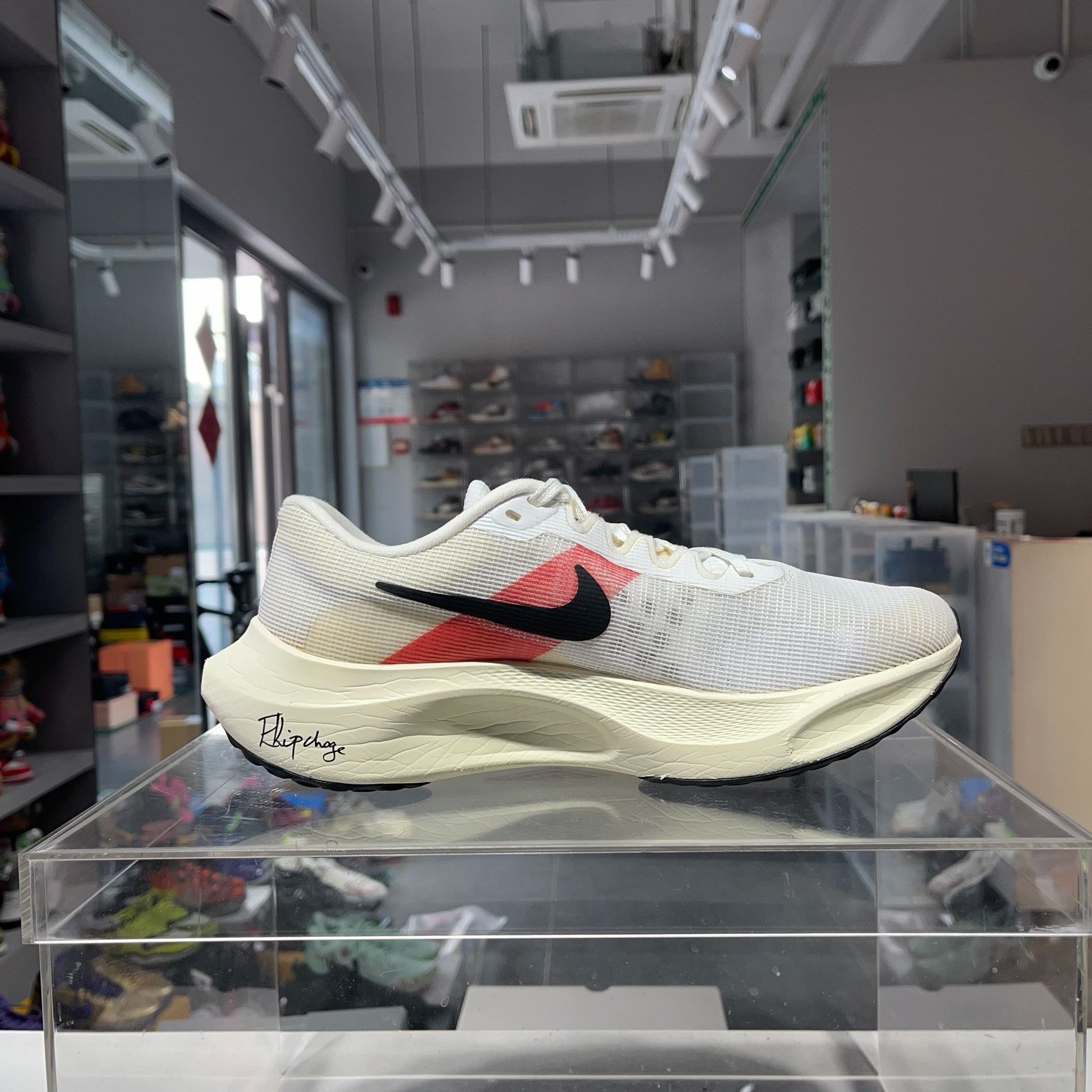 Nike Nike ZOOM FLY Lowtop Sneakers 42 Men Size US 9 / EU 42 - 3 Thumbnail