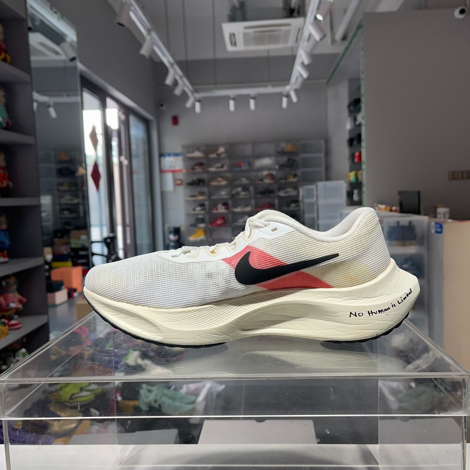 Nike Nike ZOOM FLY Lowtop Sneakers 42 Men Size US 9 / EU 42 - 6 Thumbnail