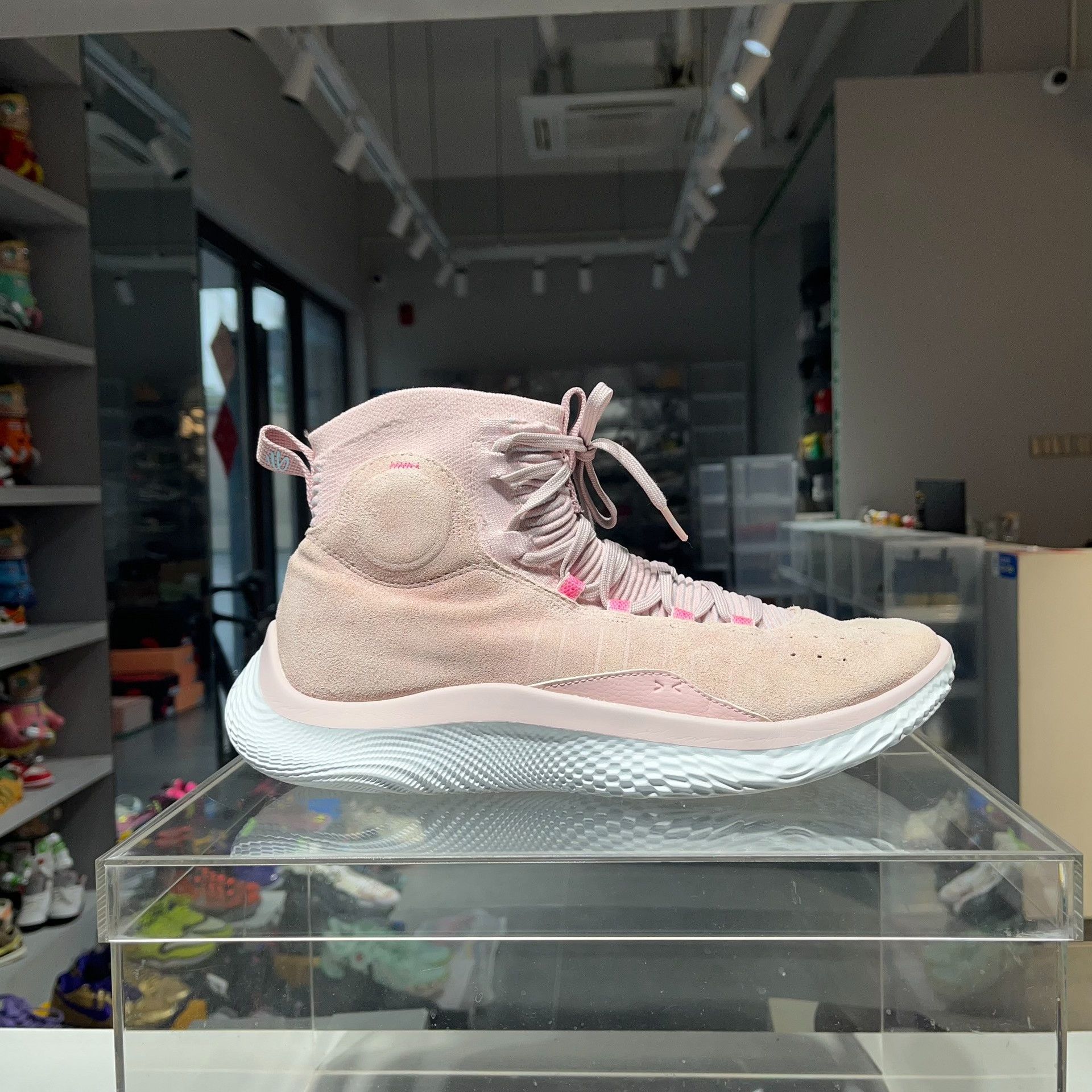 Under Armour Under Armour Pink Lowtop Sneakers 13 Men Size US 13 / EU 46 - 5 Thumbnail