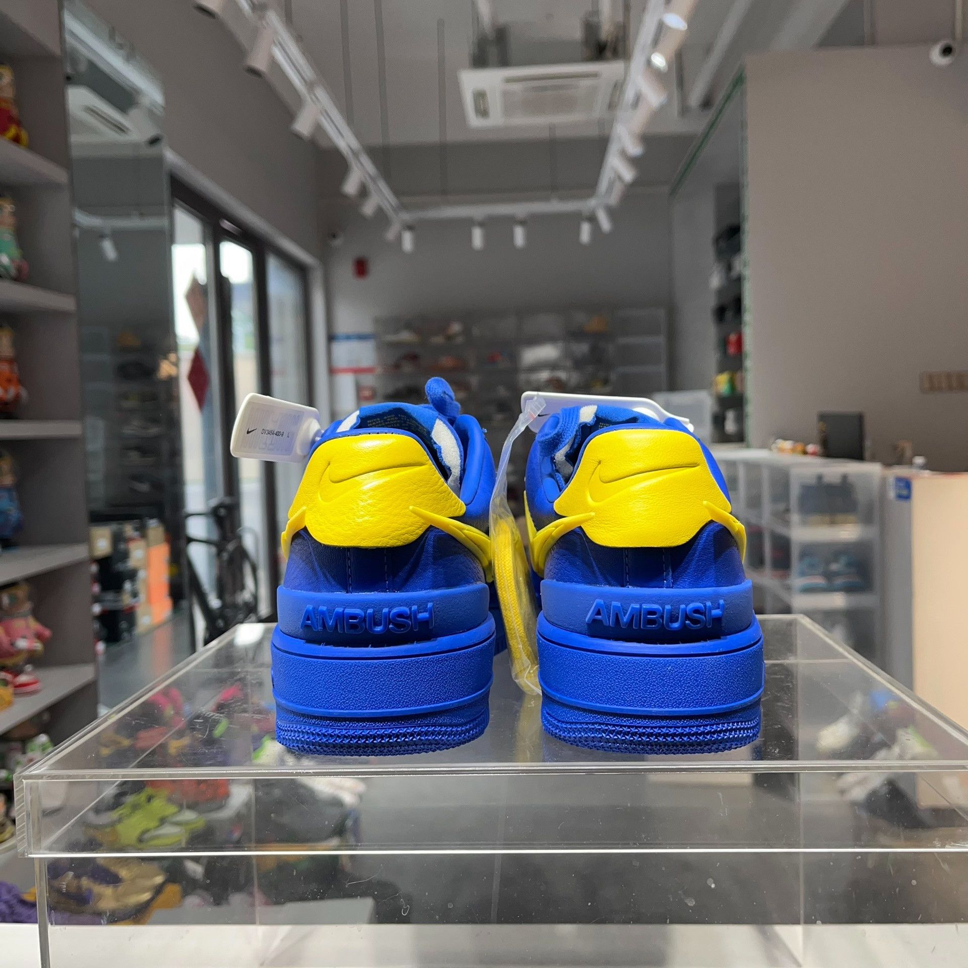 Ambush Design Ambush Design Yellow Lowtop Sneakers 9.5 Men Size US 9.5 / EU 42-43 - 4 Thumbnail