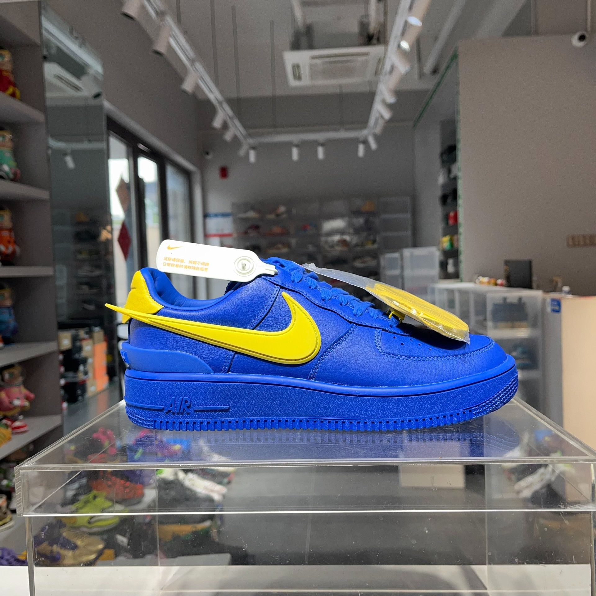 Ambush Design Ambush Design Yellow Lowtop Sneakers 9.5 Men Size US 9.5 / EU 42-43 - 5 Thumbnail