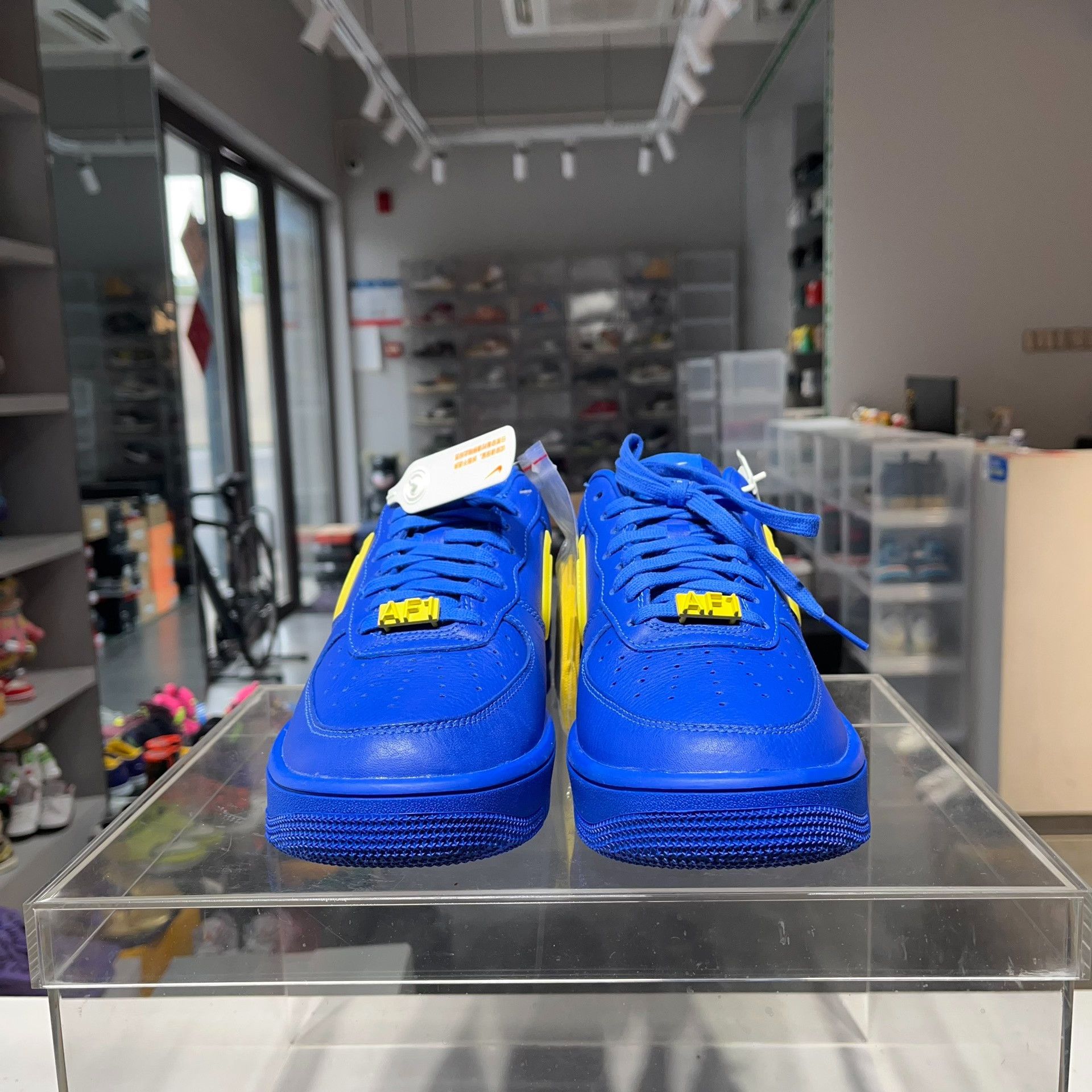 Ambush Design Ambush Design Yellow Lowtop Sneakers 9.5 Men Size US 9.5 / EU 42-43 - 2 Thumbnail