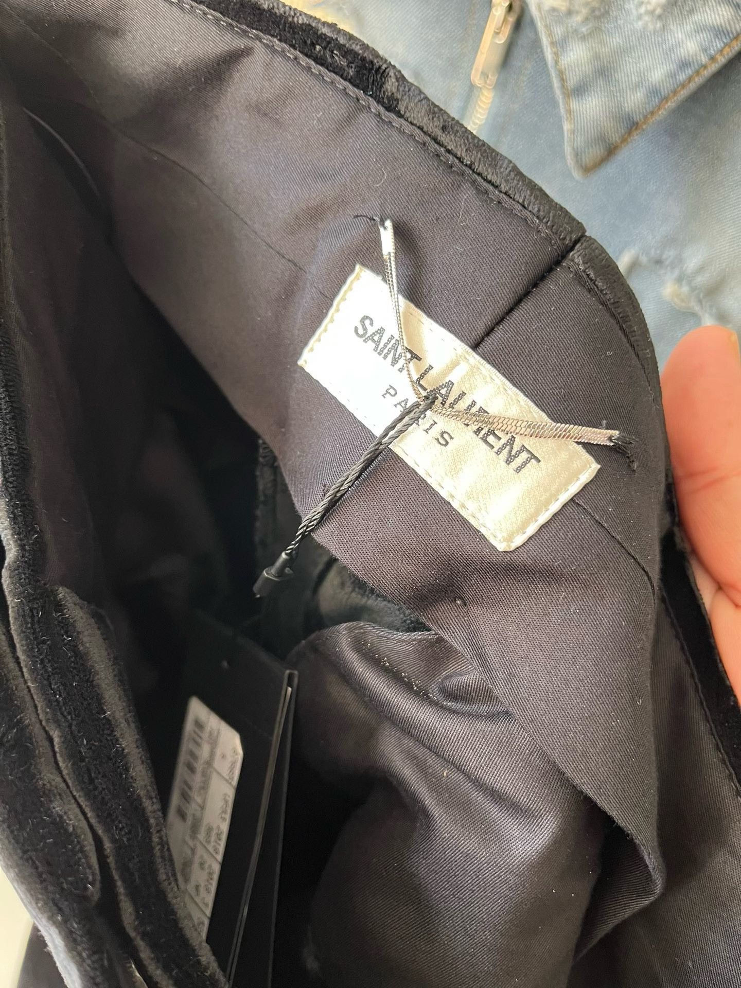 Saint Laurent Paris YSL Saint Laurent Black Velvet Trousers Size US 30 / EU 46 - 6 Thumbnail