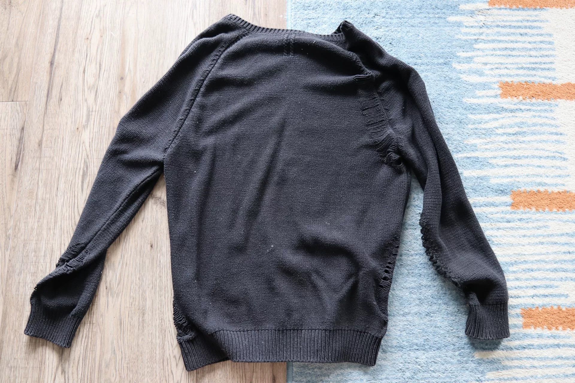 Saint Laurent Paris Saint Laurent Paris Black Sweater XL Size US XL / EU 56 / 4 - 4 Thumbnail