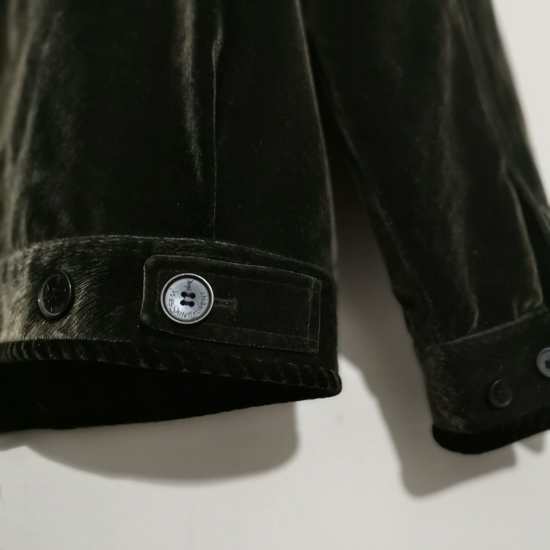 Saint Laurent Paris Yves Saint Laurent Black Velvet Bomber Jacket Size US XL / EU 56 / 4 - 7 Thumbnail