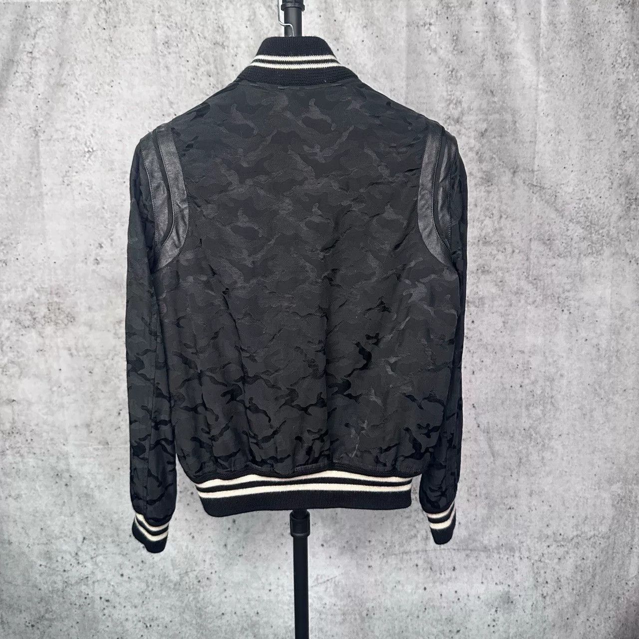 Saint Laurent Paris Saint Laurent Paris Camouflage Baseball Jacket Size US M / EU 48-50 / 2 - 2 Thumbnail