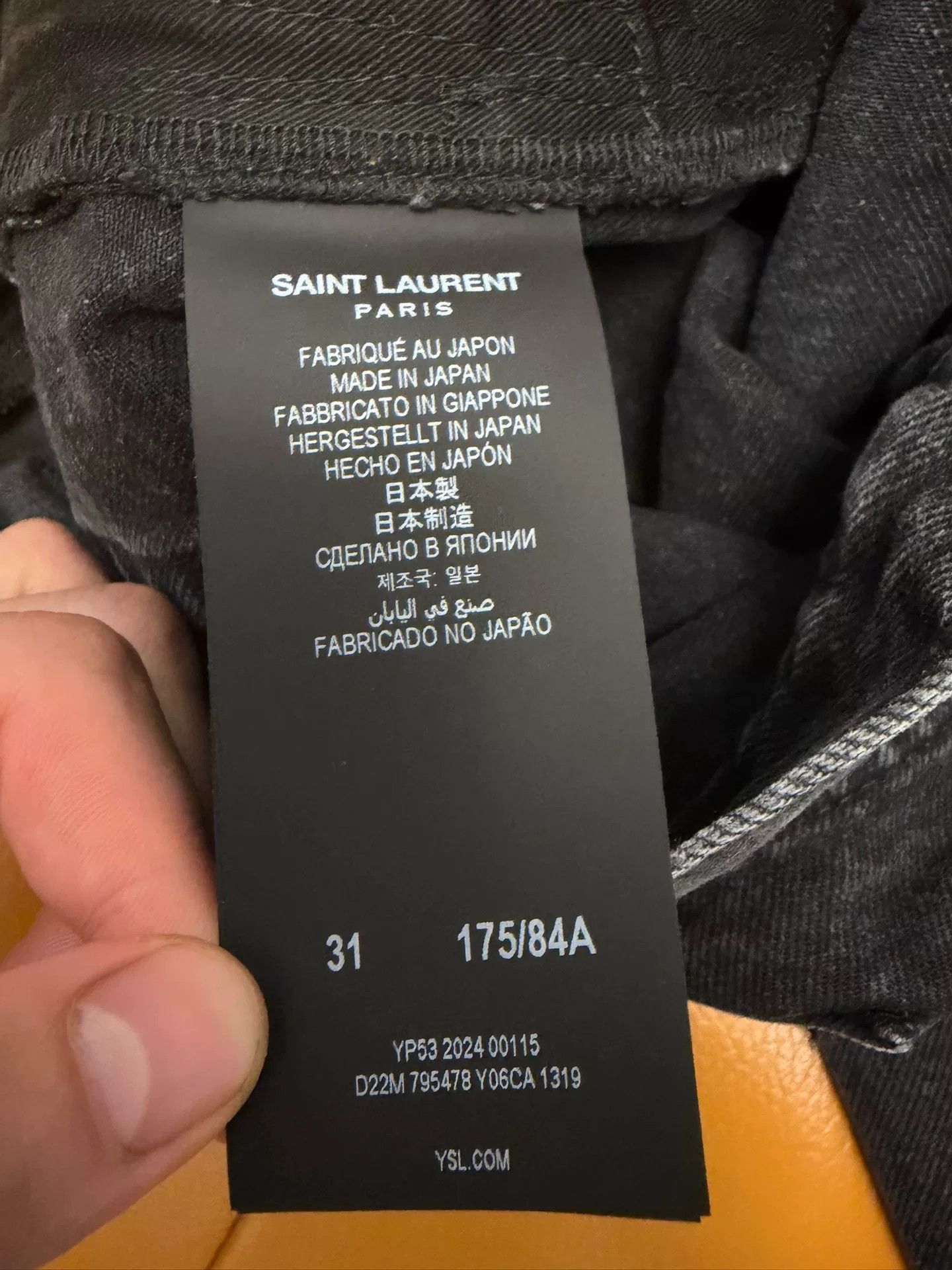 Saint Laurent Paris Saint Laurent Black High-Waist Straight Jeans Size US 32 / EU 48 - 4 Thumbnail