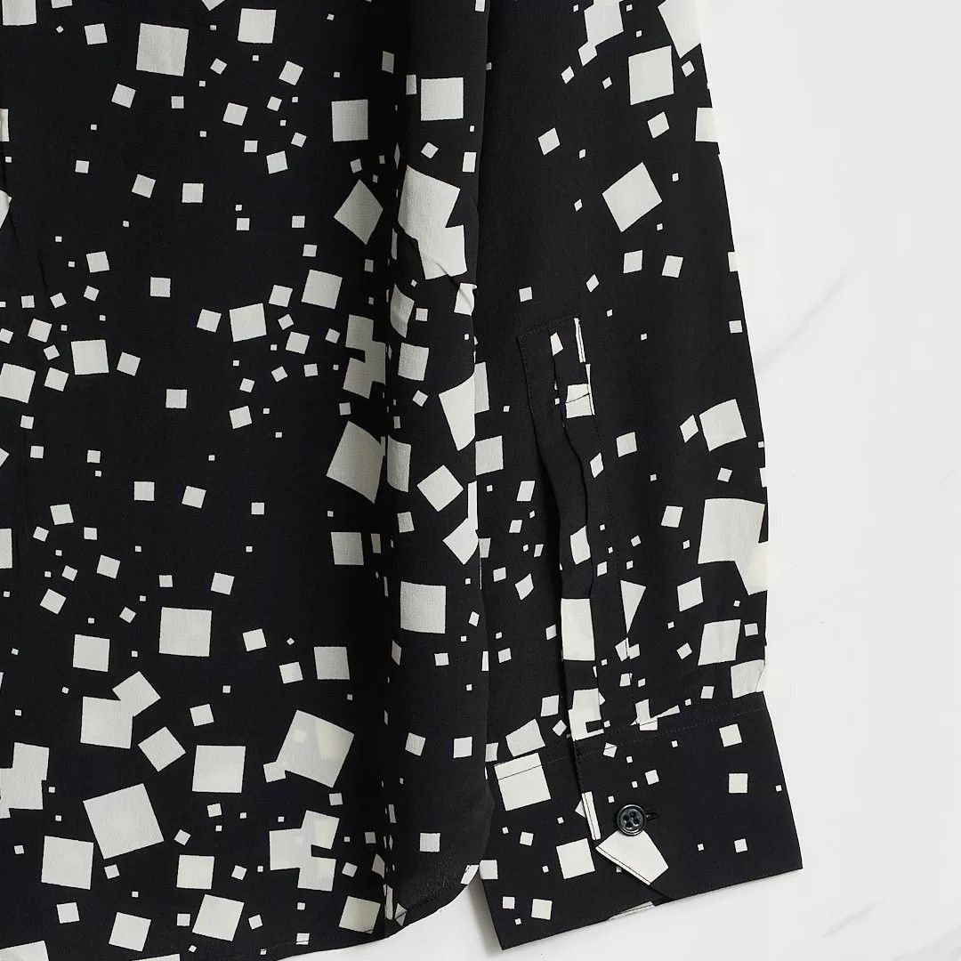 Saint Laurent Paris Saint Laurent Men's Square Collar Shirt Size US XS / EU 42 / 0 - 2 Thumbnail