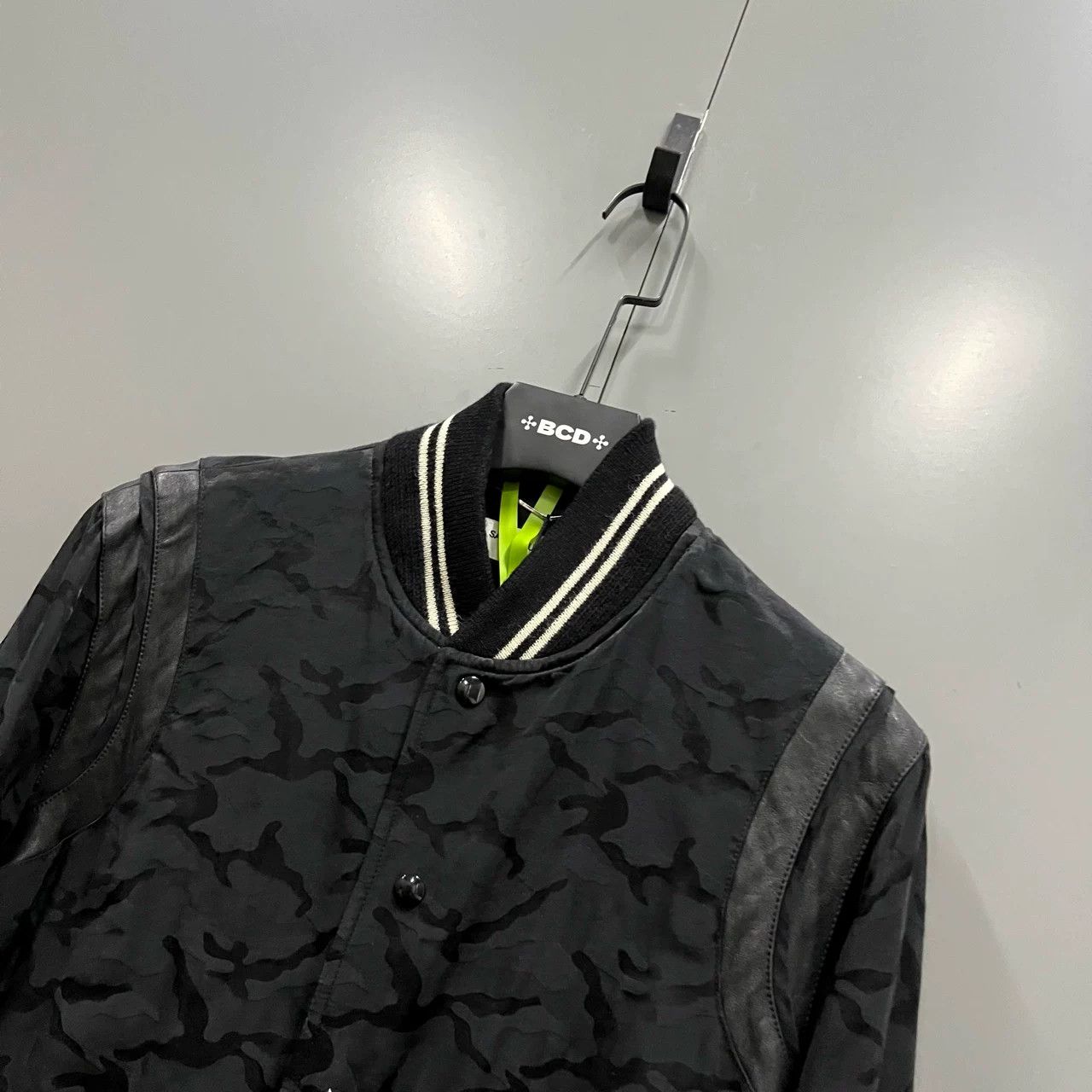 Saint Laurent Paris Saint Laurent Black Camo Baseball Jacket Size US M / EU 48-50 / 2 - 2 Thumbnail