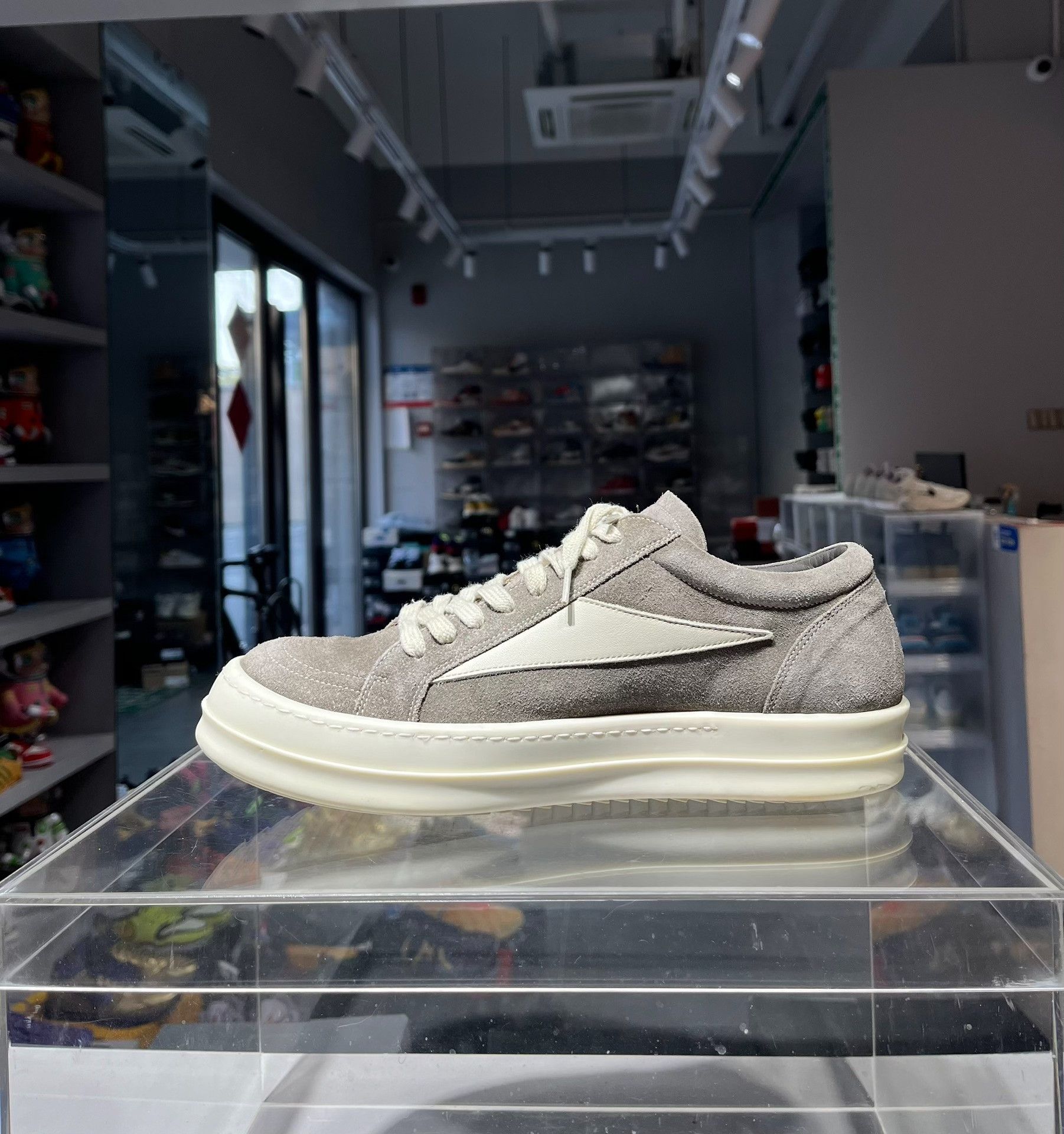 Rick Owens Rick Owens Suede Gray Lowtop Sneakers 8 Men Size US 8 / EU 41 - 5 Thumbnail