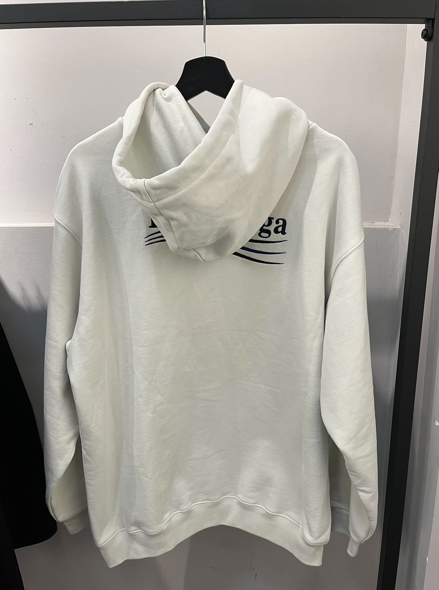 Balenciaga Balenciaga Embroidered White Hoodie m Men Size US M / EU 48-50 / 2 - 2 Thumbnail