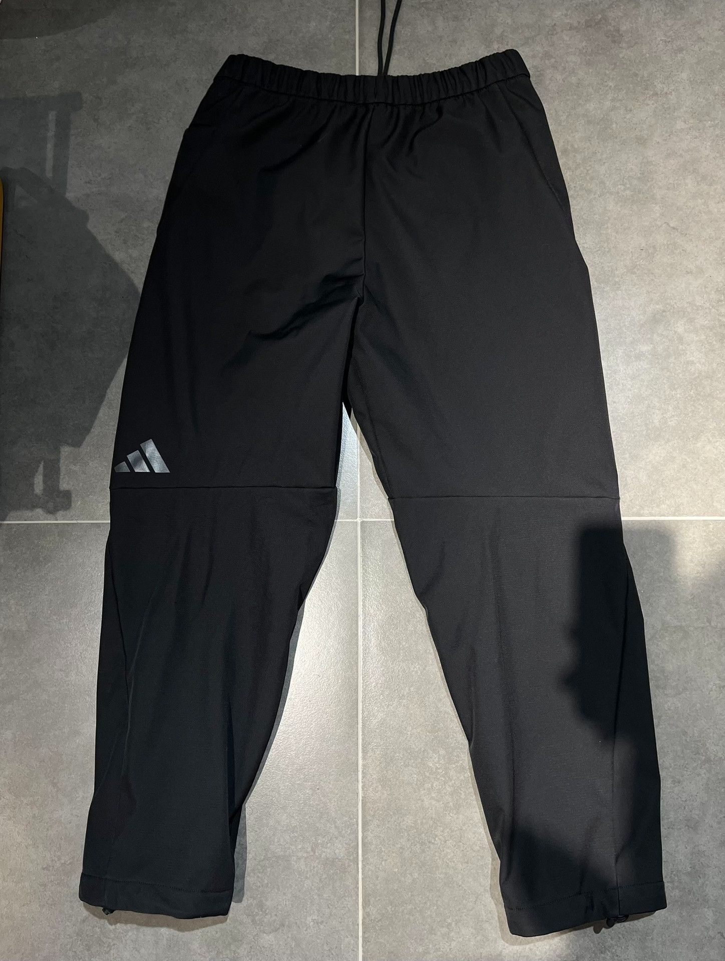 Adidas Adidas Black Sweatpants L Men Size US 34 / EU 50 - 2 Thumbnail