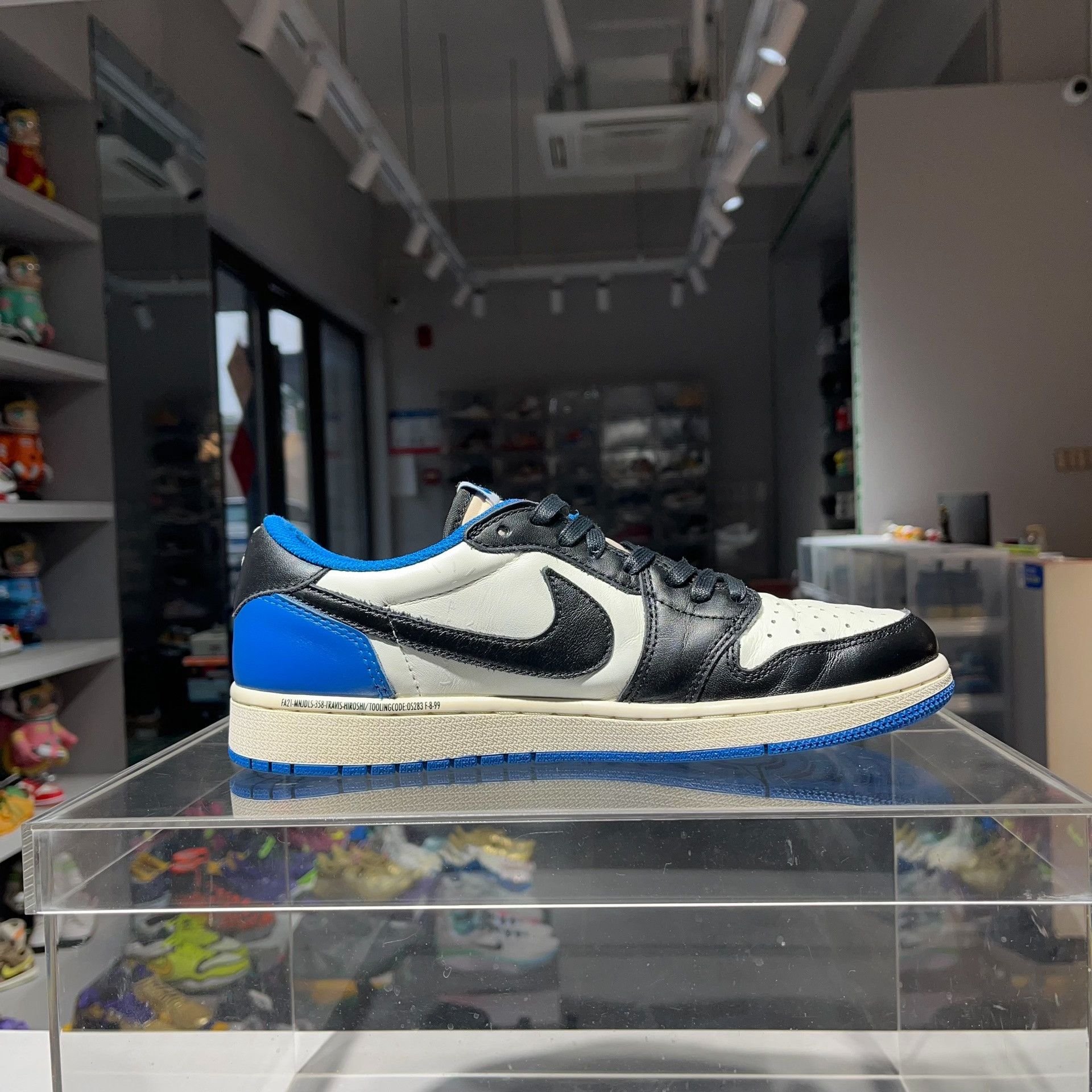 Nike Nike Lowtop Sneakers 42 Men Size US 9 / EU 42 - 3 Thumbnail