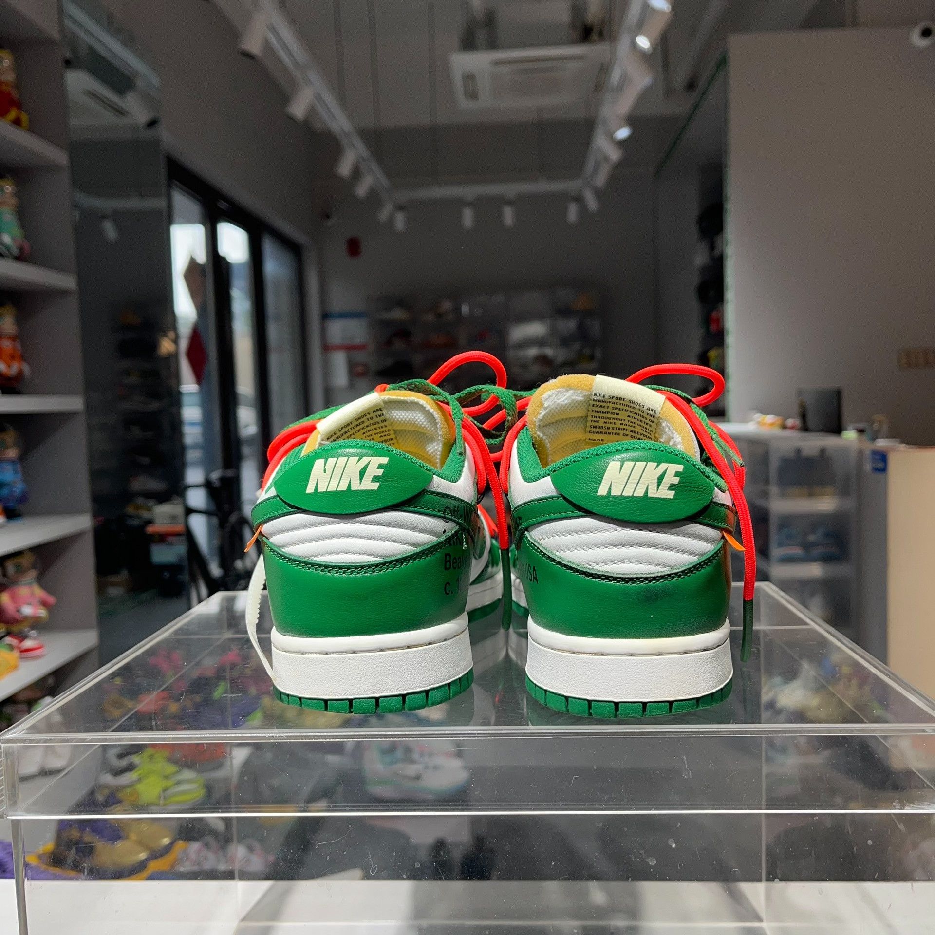Nike Nike DUNK Green Lowtop Sneakers 9 Men Size US 9 / EU 42 - 4 Thumbnail