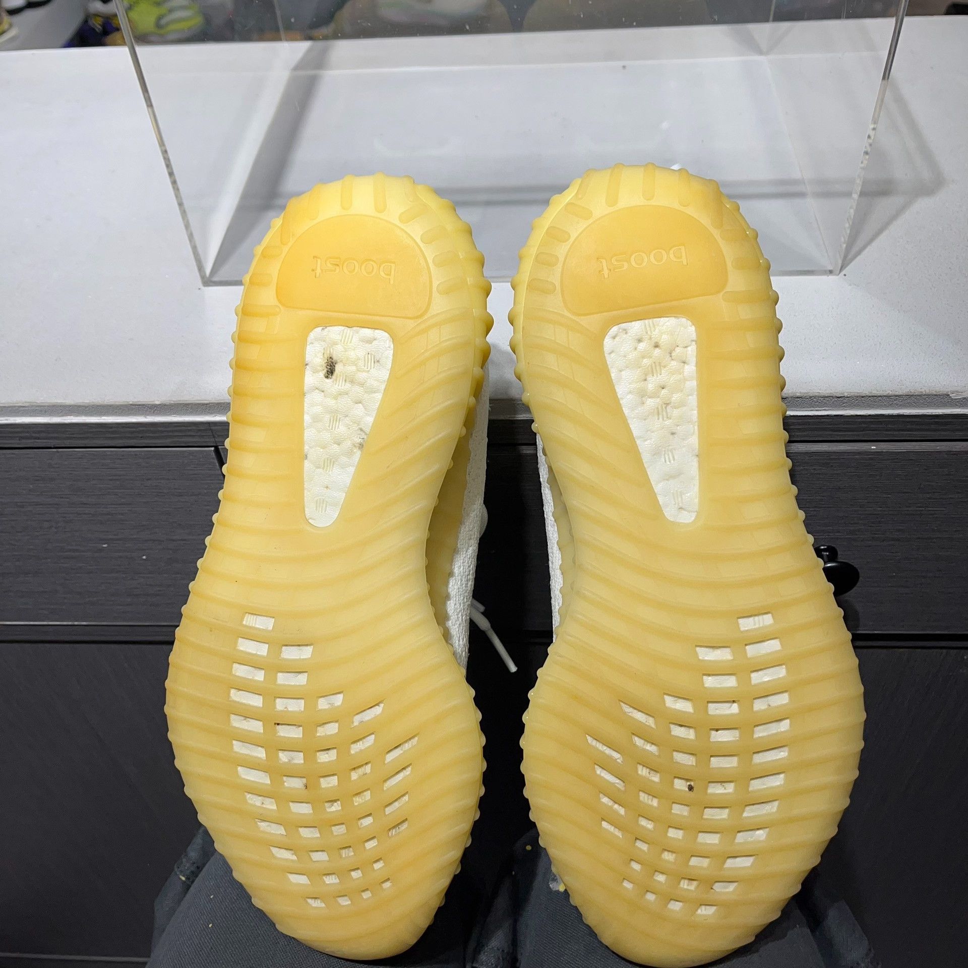 Adidas Adidas YEEZY White Lowtop Sneakers 12 Men Size US 12 / EU 45 - 7 Thumbnail